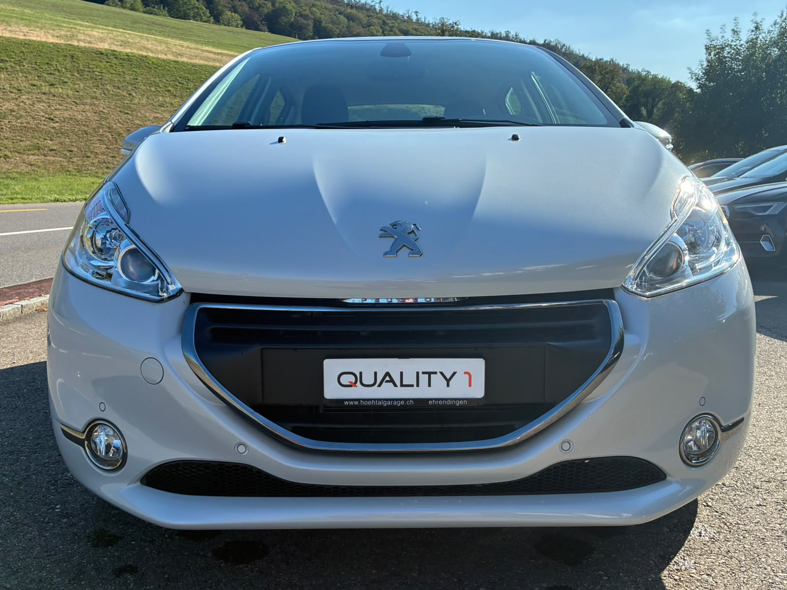 PEUGEOT 208 1.6 VTI Allure Automatik-showroom-element-1