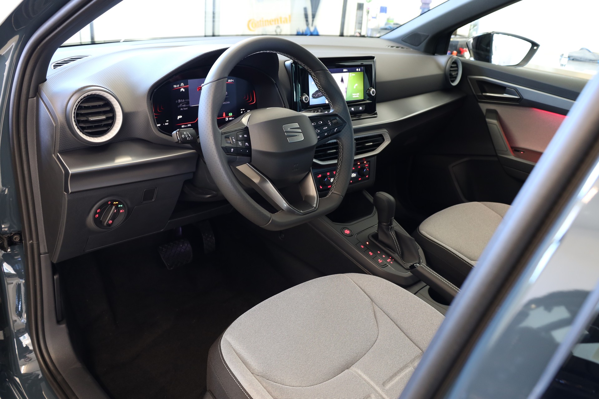 SEAT Ibiza 1.0 TSI 115 FR DSG-image-7