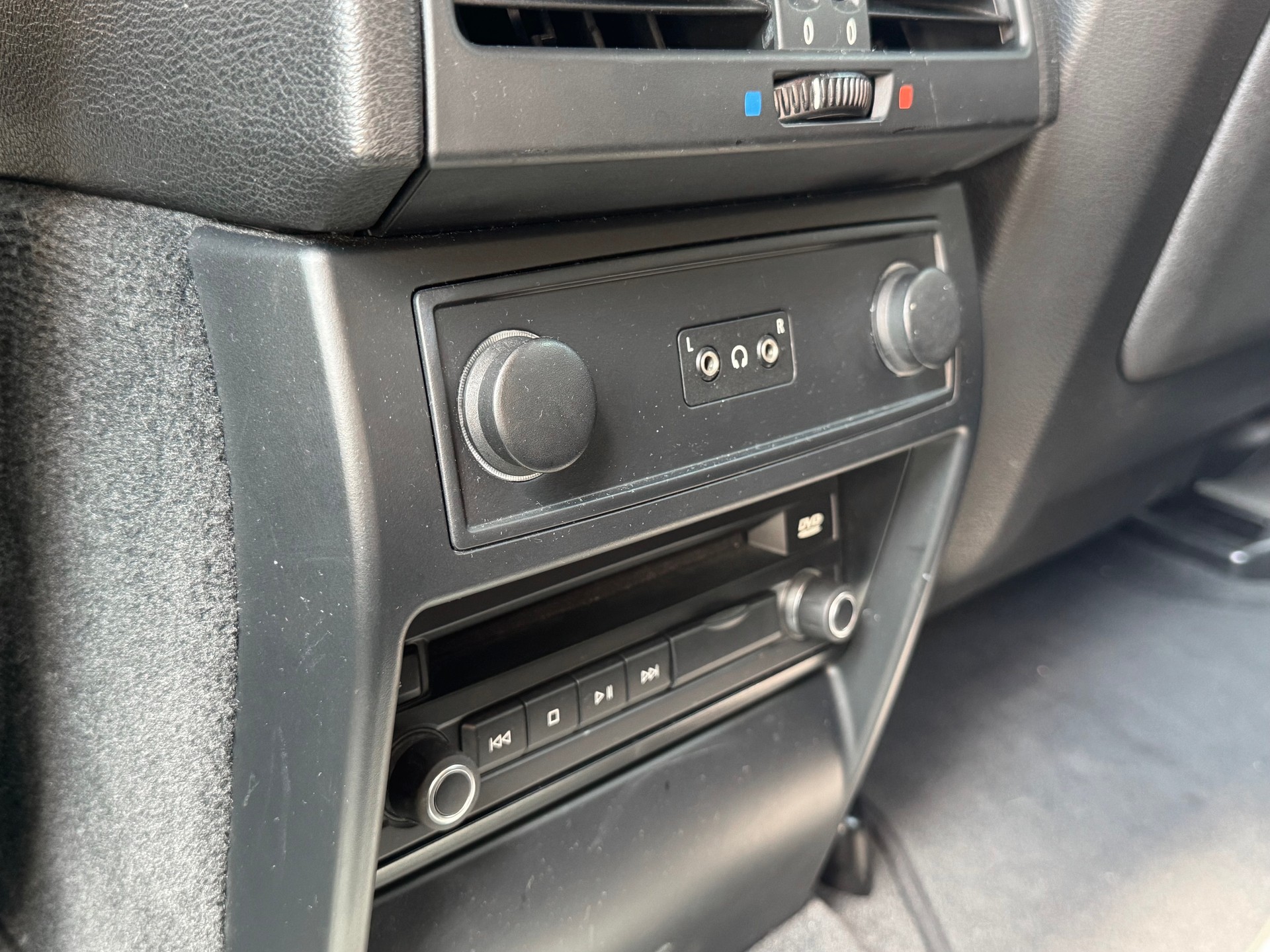 BMW X6 xDrive 35i Steptronic *Panoramadach*Sitzheizung*Elektrische-Sitze uvm*-image-21
