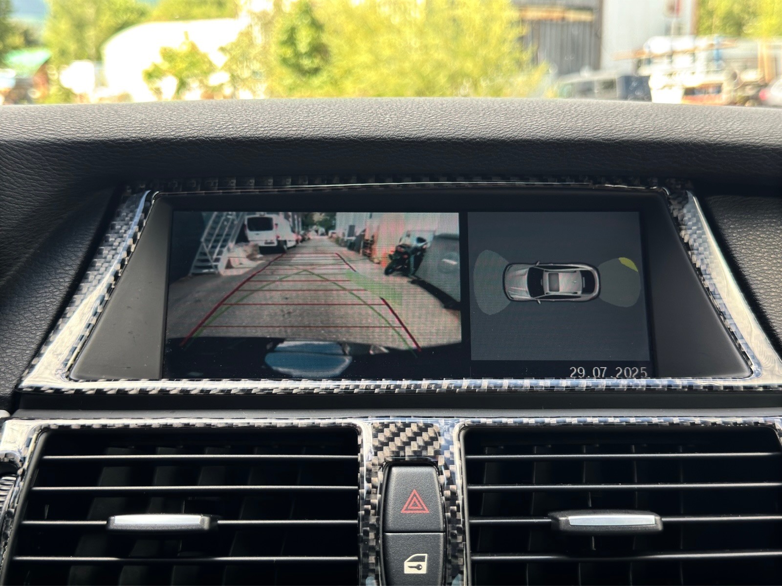 BMW X6 xDrive 35i Steptronic *Panoramadach*Sitzheizung*Elektrische-Sitze uvm*-image-14