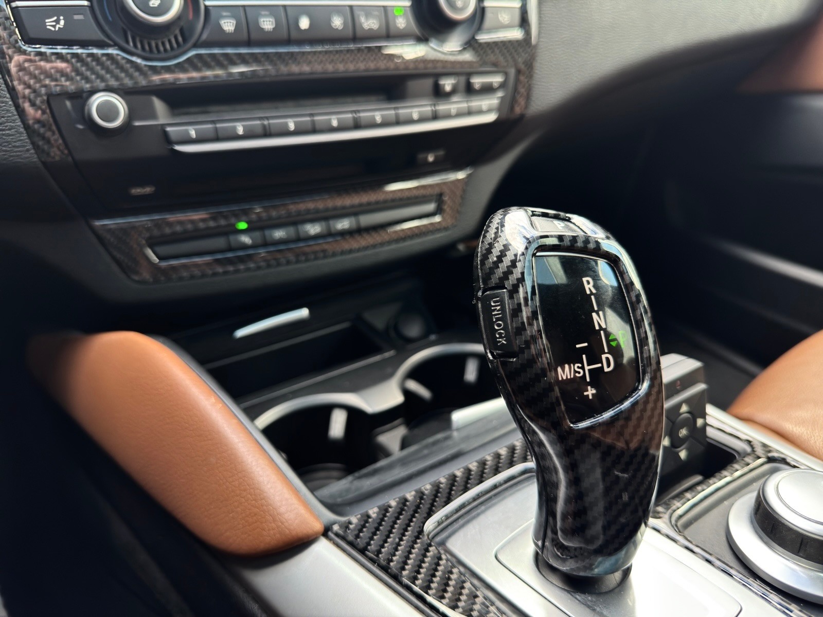 BMW X6 xDrive 35i Steptronic *Panoramadach*Sitzheizung*Elektrische-Sitze uvm*-image-15