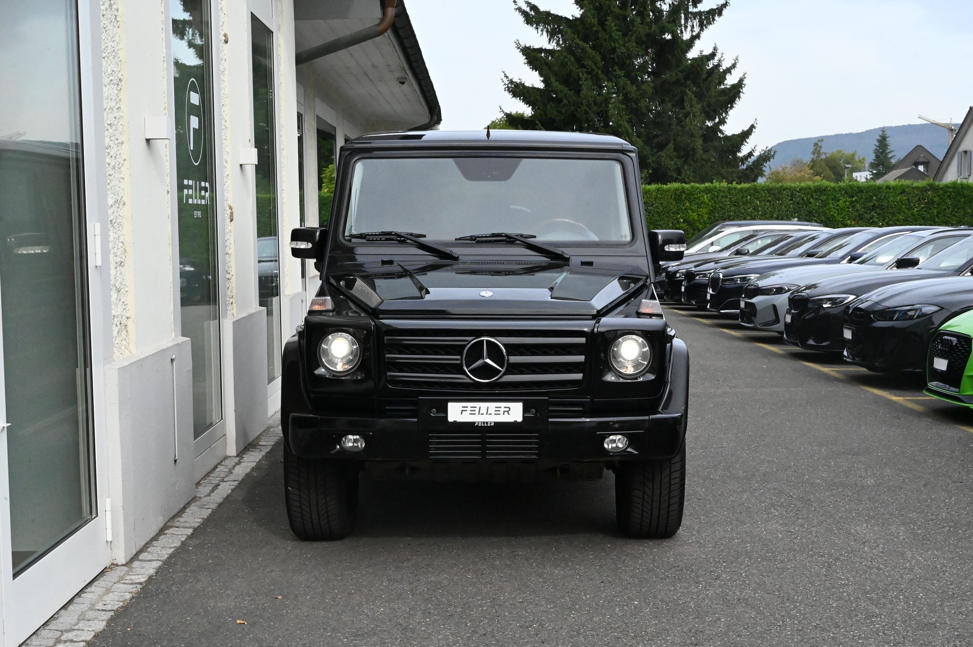 MERCEDES-BENZ G 320 CDI 7G-Tronic-showroom-element-1