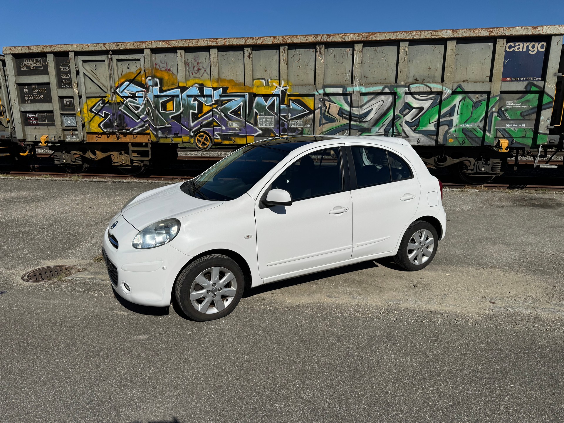 NISSAN Micra 1.2 tekna-showroom-element-2