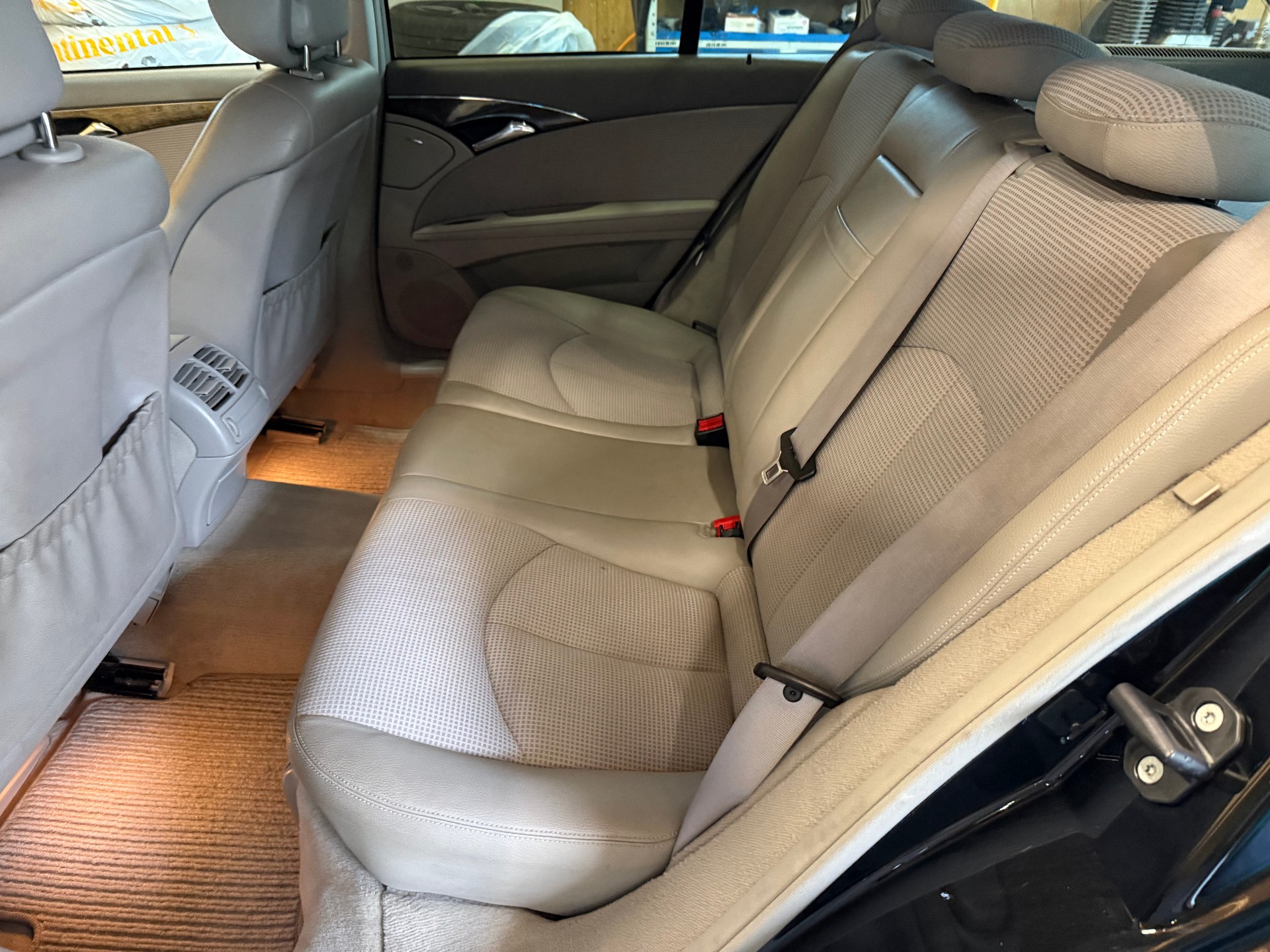 MERCEDES-BENZ E 280 Avantgarde-image-7