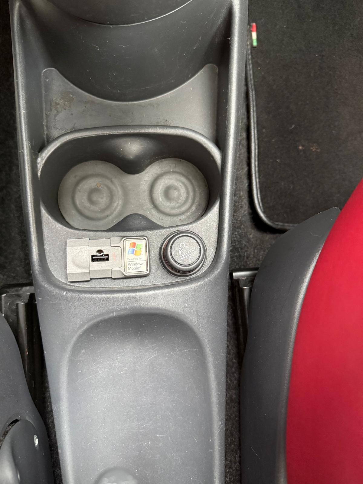 FIAT 500 1.4 16V Lounge-image-12