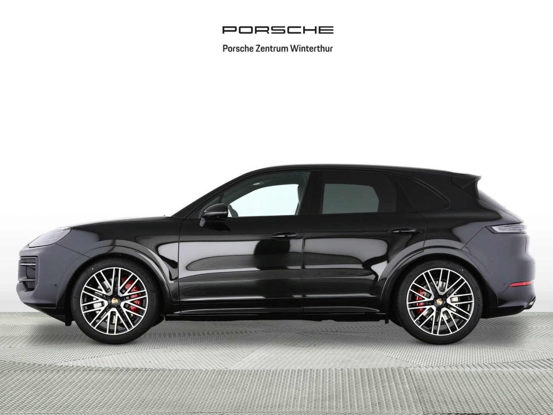 PORSCHE Cayenne GTS-image-5