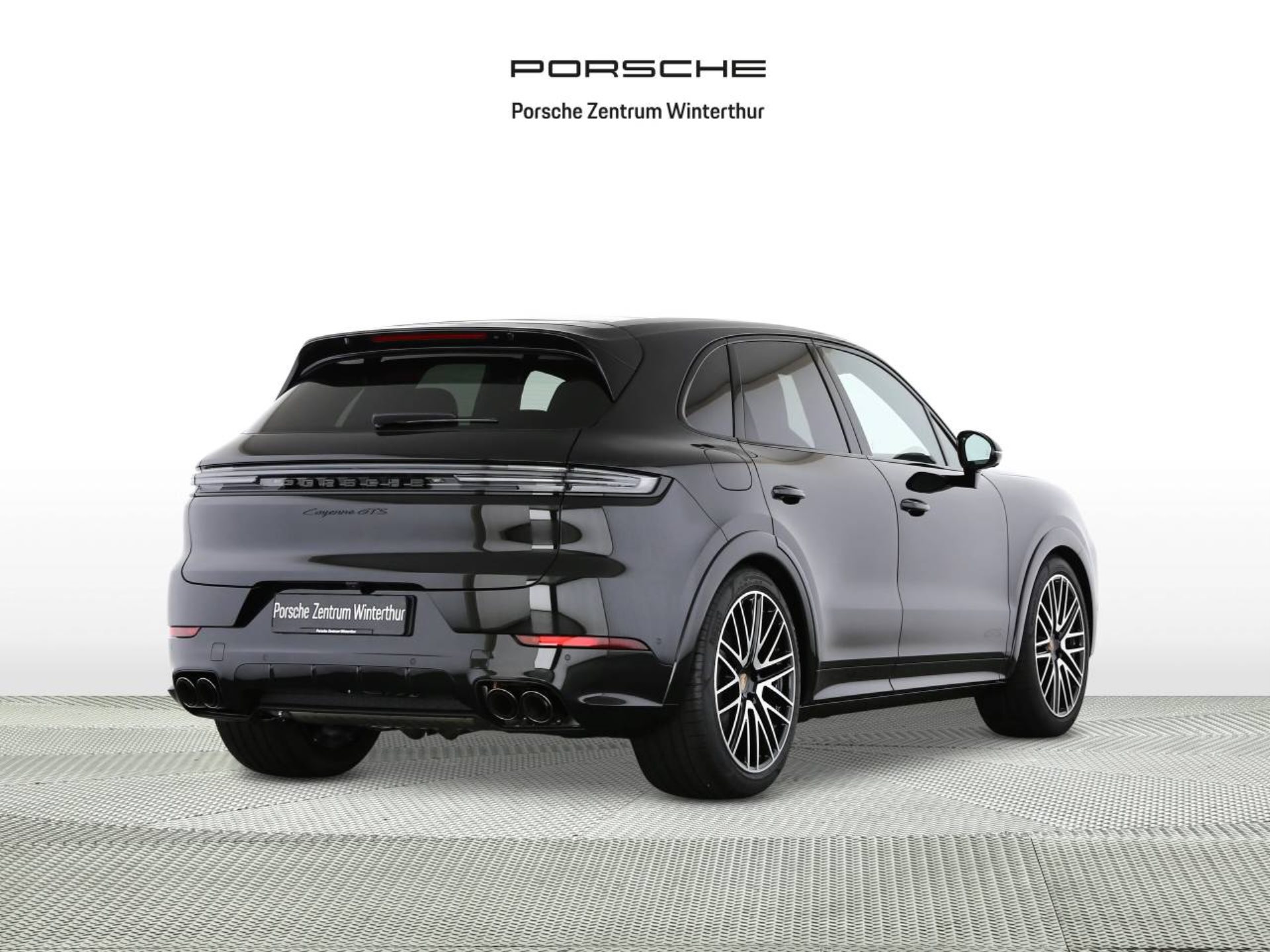PORSCHE Cayenne GTS-showroom-element-1