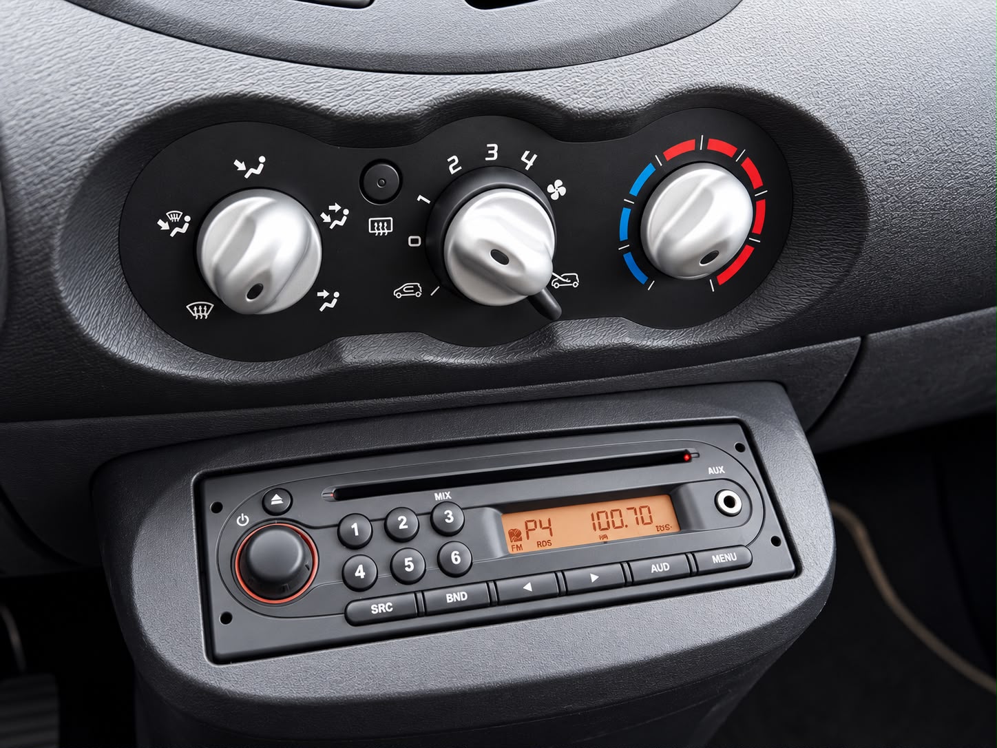 RENAULT Twingo 1.2 16V Expression-image-10