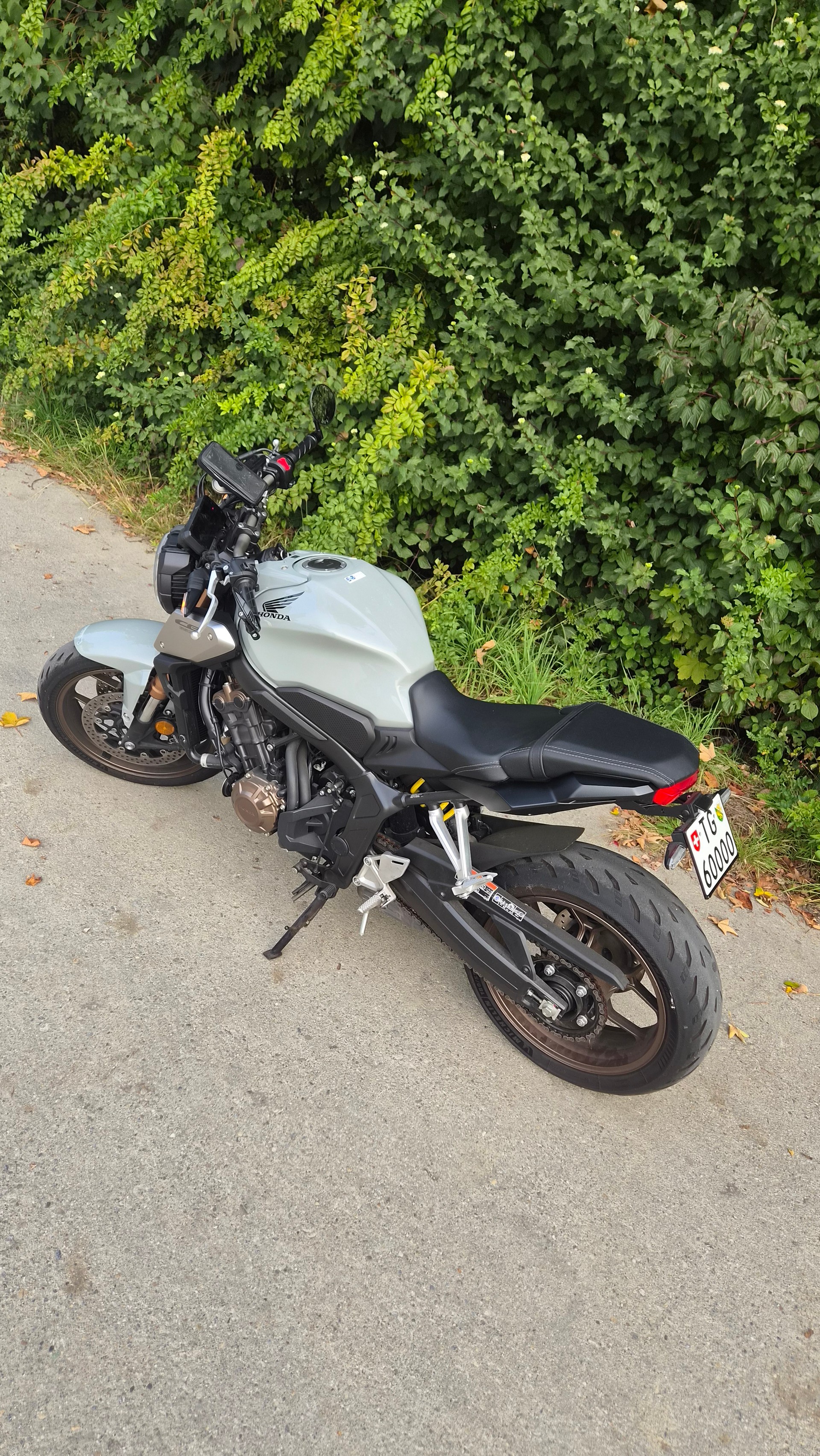 HONDA CB 650 R-image-5