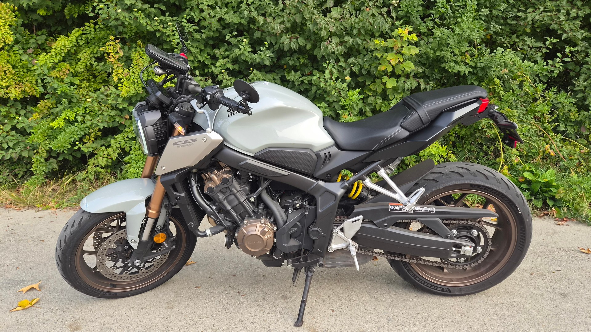 HONDA CB 650 R-image-4