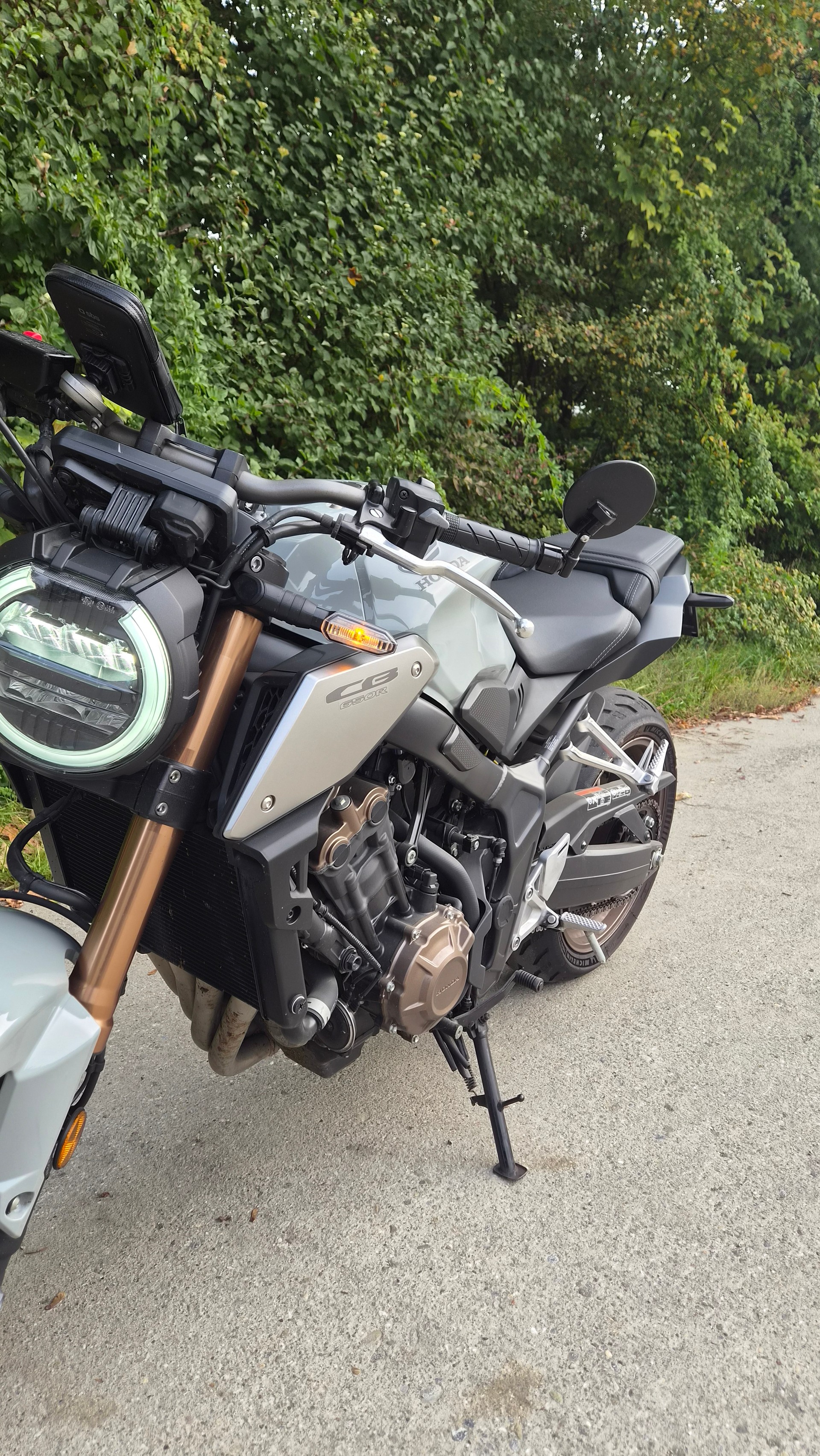 HONDA CB 650 R-image-3