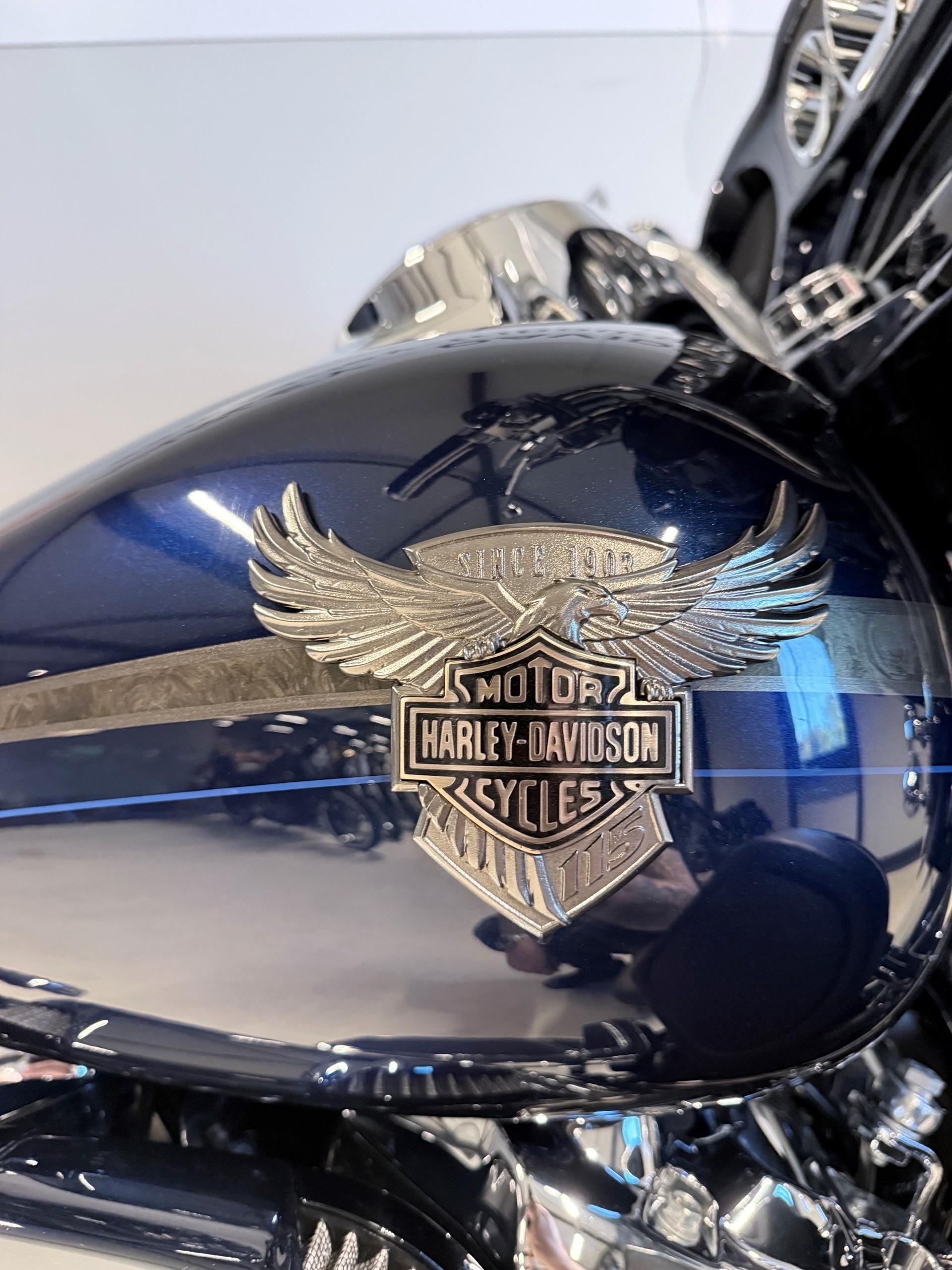 HARLEY-DAVIDSON FLHTKSEANV Elec. Glide Ultra Limited Anniv 117 CVO-image-1