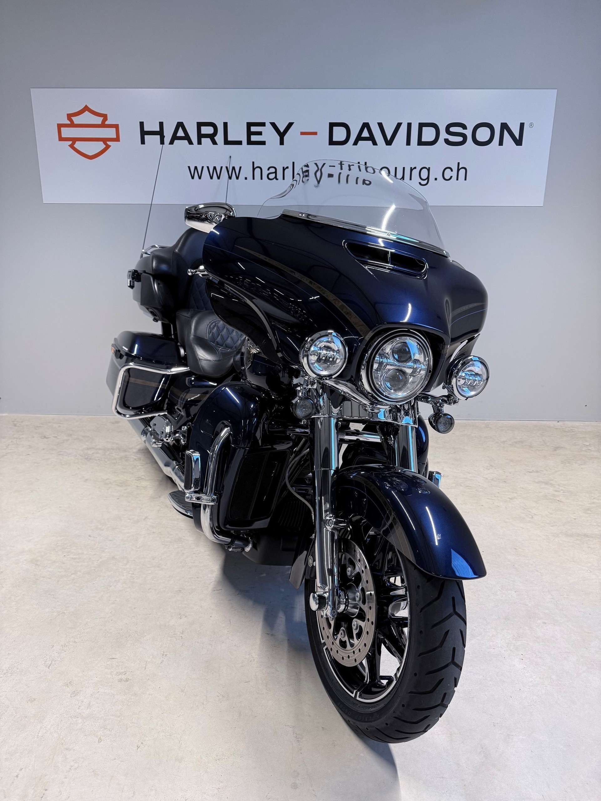 HARLEY-DAVIDSON FLHTKSEANV Elec. Glide Ultra Limited Anniv 117 CVO-image-2