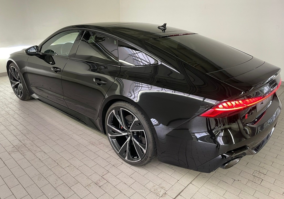 AUDI RS7 Sportback-KERAMIK-LASER-PANO-showroom-element-1