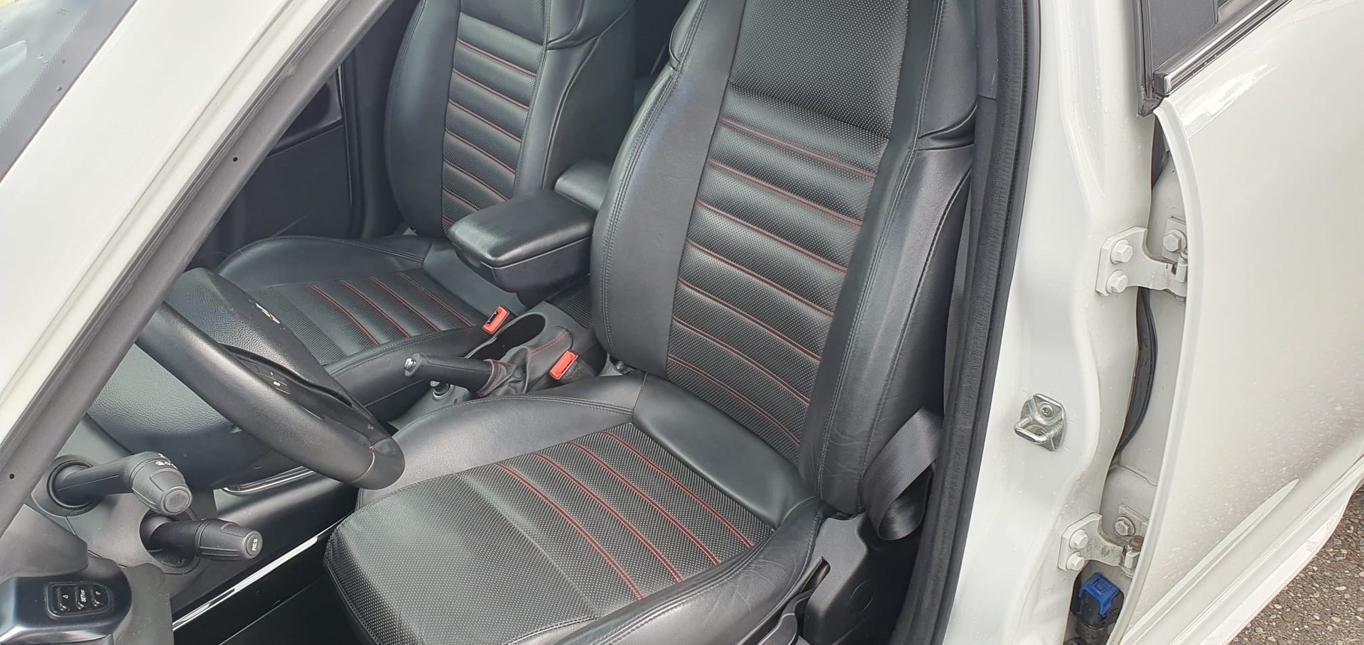 ALFA ROMEO Giulietta 1750 TBi Quadrifoglio Verde-image-8