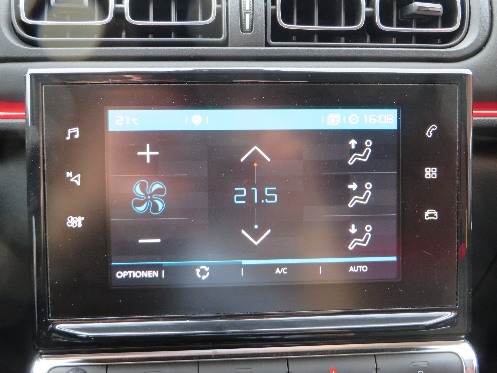CITROEN C3 1.2i PureTech Shine-image-15