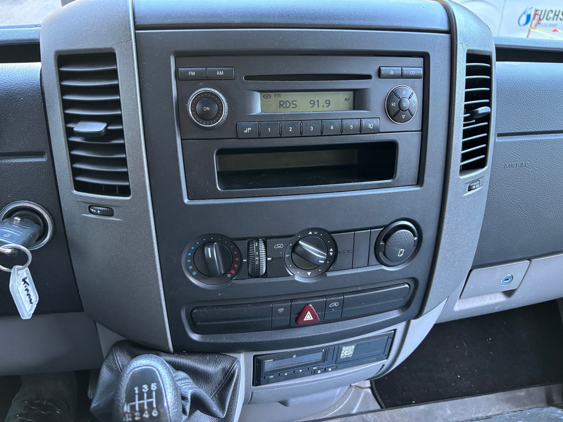 VW Crafter 50 2.5 TDI 164 PS-image-9