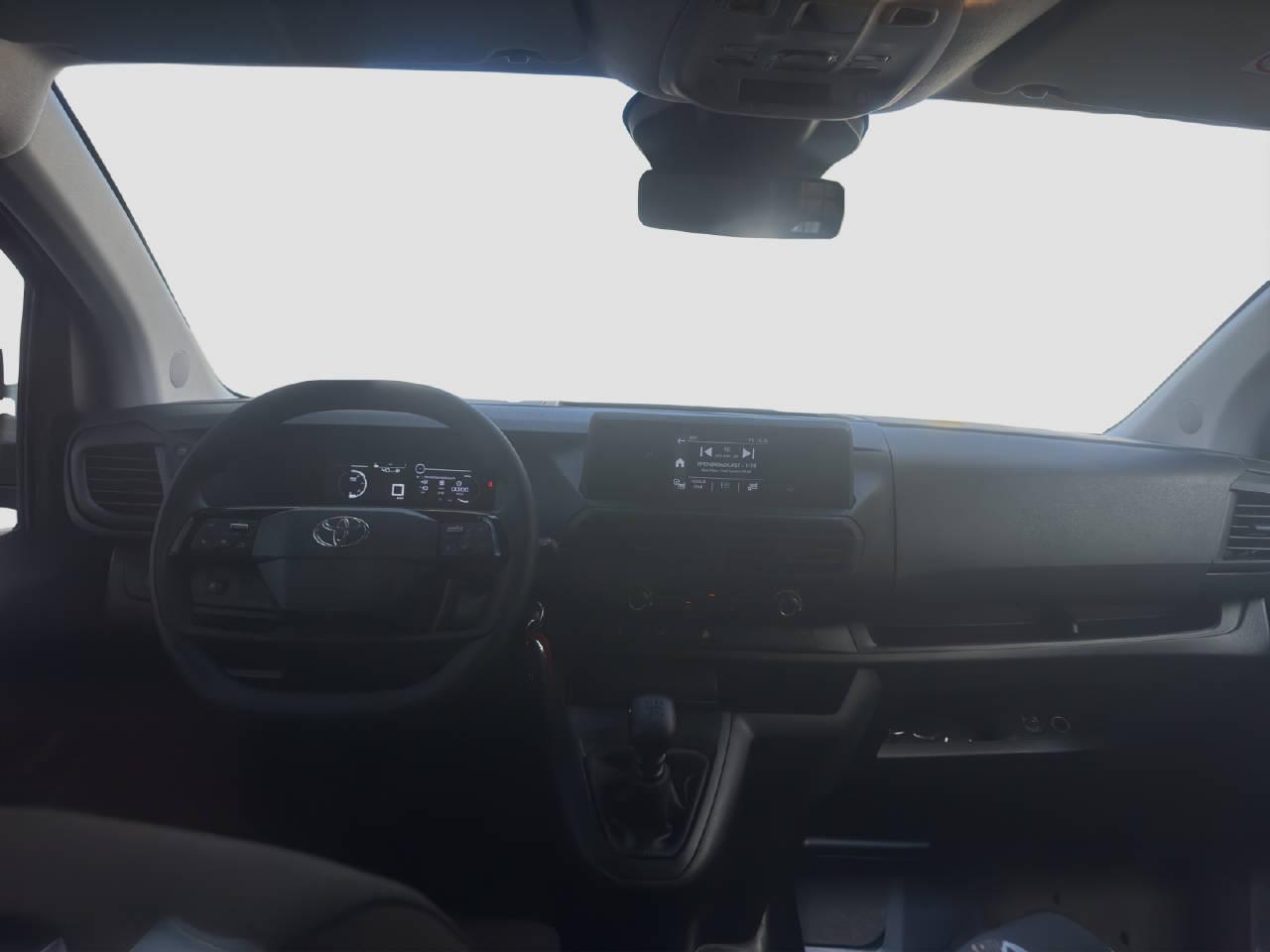 TOYOTA PROACE Van L1 1.5 D Active-image-12