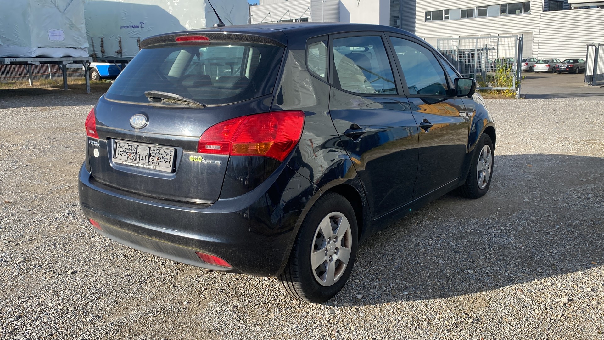 KIA Venga 1.4 CVVT _seven-image-2