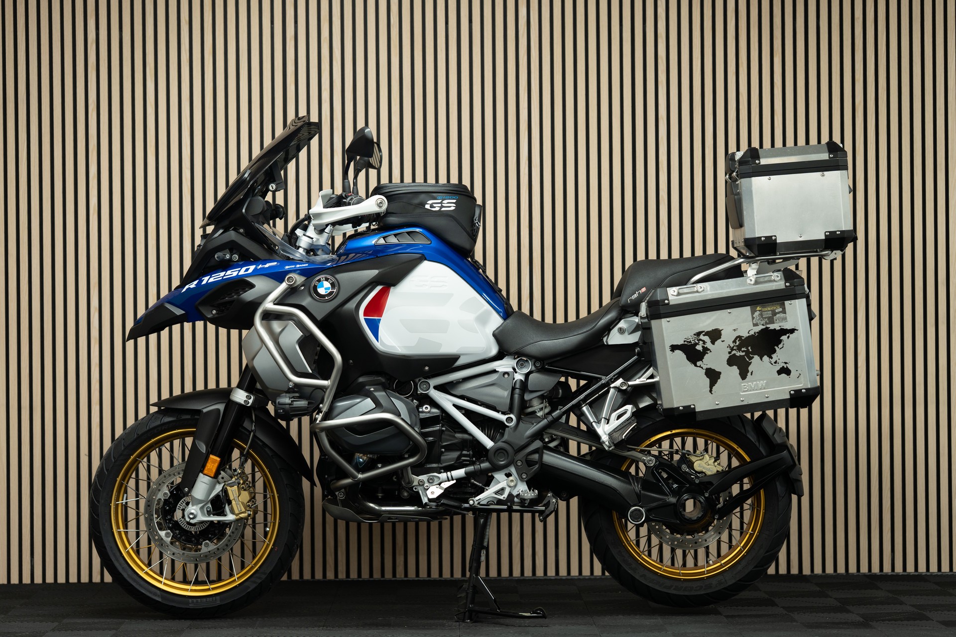 BMW R 1250 GS Adventure ABS-image-1