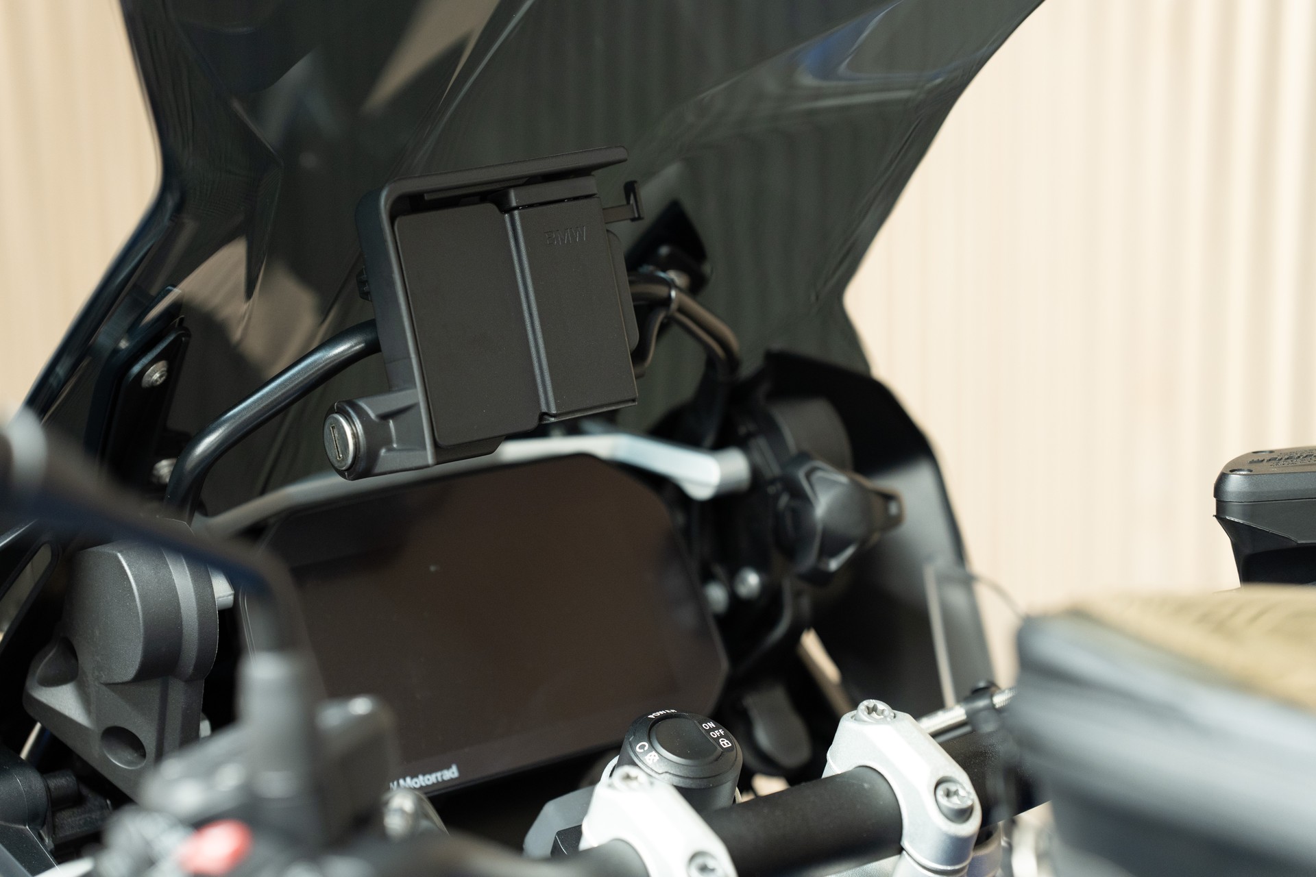 BMW R 1250 GS Adventure ABS-image-2