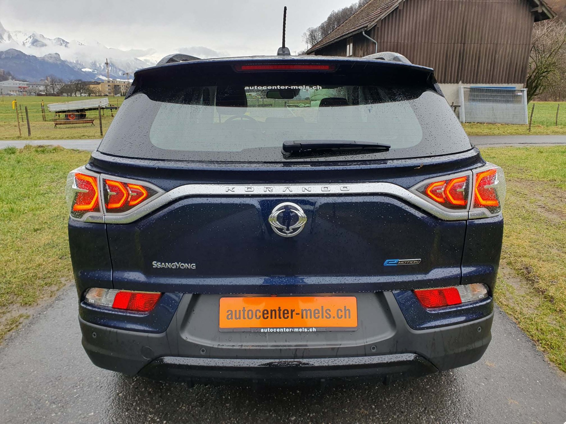 KGM-SsangYong Korando eMotion Titanium-image-5