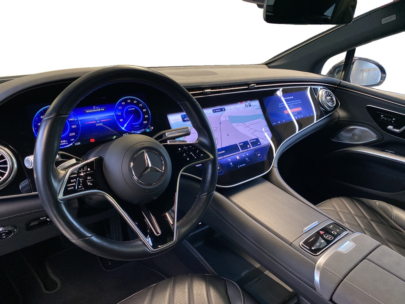 MERCEDES-BENZ EQS 580 AMG Line 4MATIC-image-13