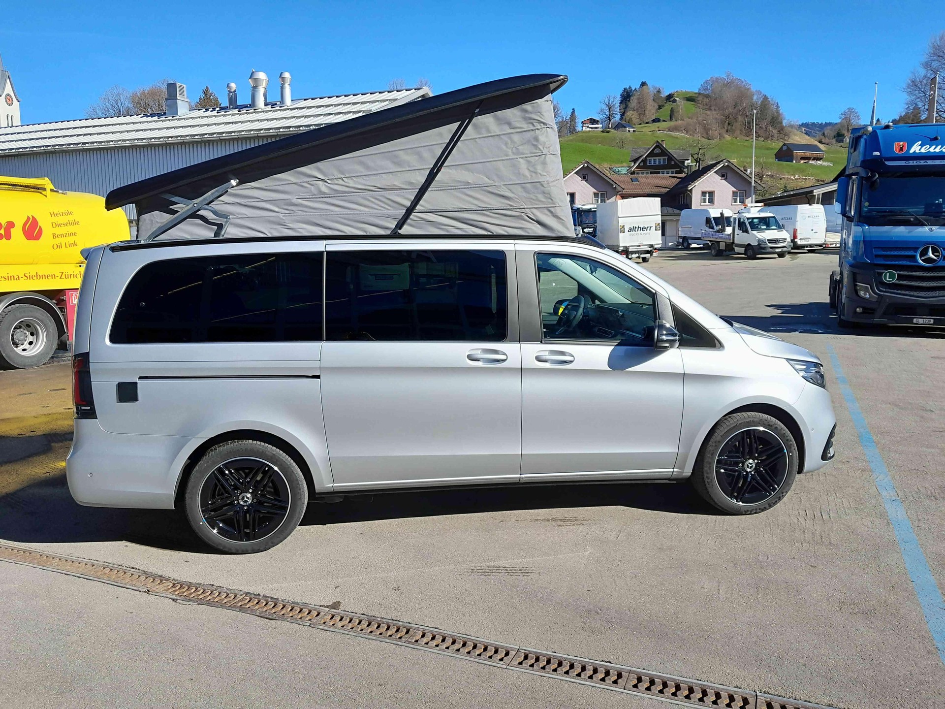 MERCEDES-BENZ Horizon 300d lang 4x4-image-6