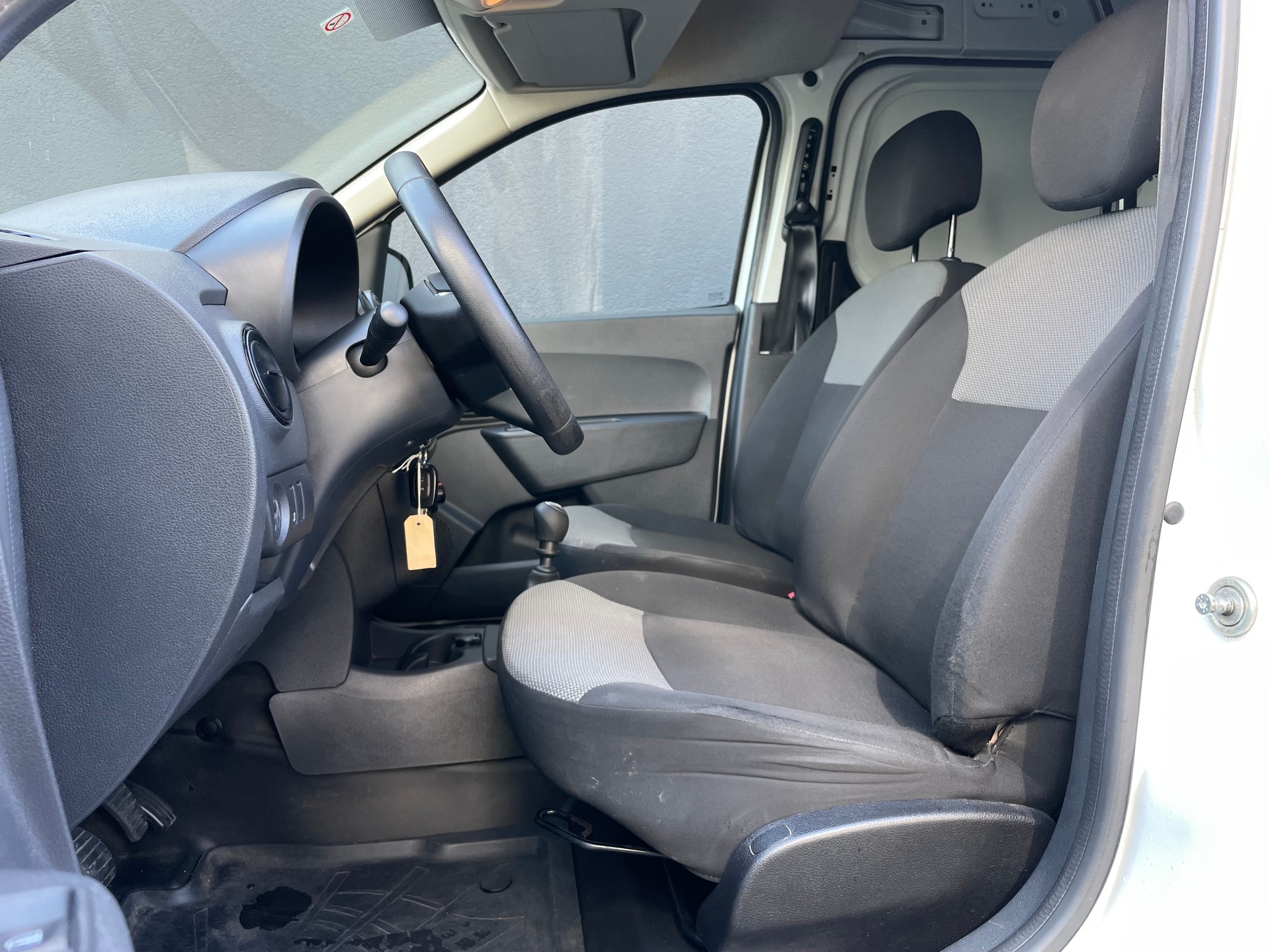 DACIA Dokker Van TCe 100 PF Essential-image-8