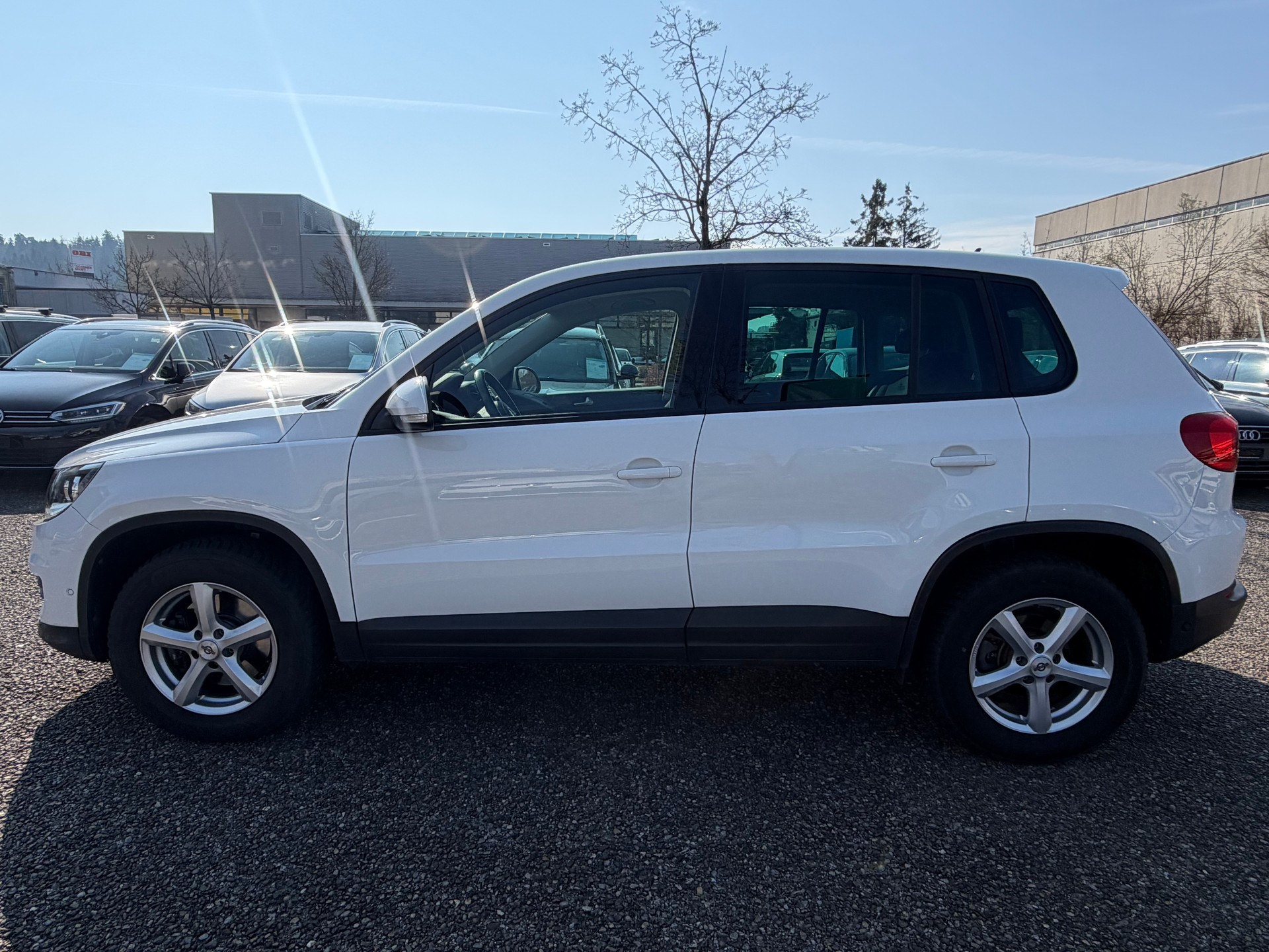 VW Tiguan 2.0 TDI BlueMotion Trend&Fun 4Motion DSG-image-7