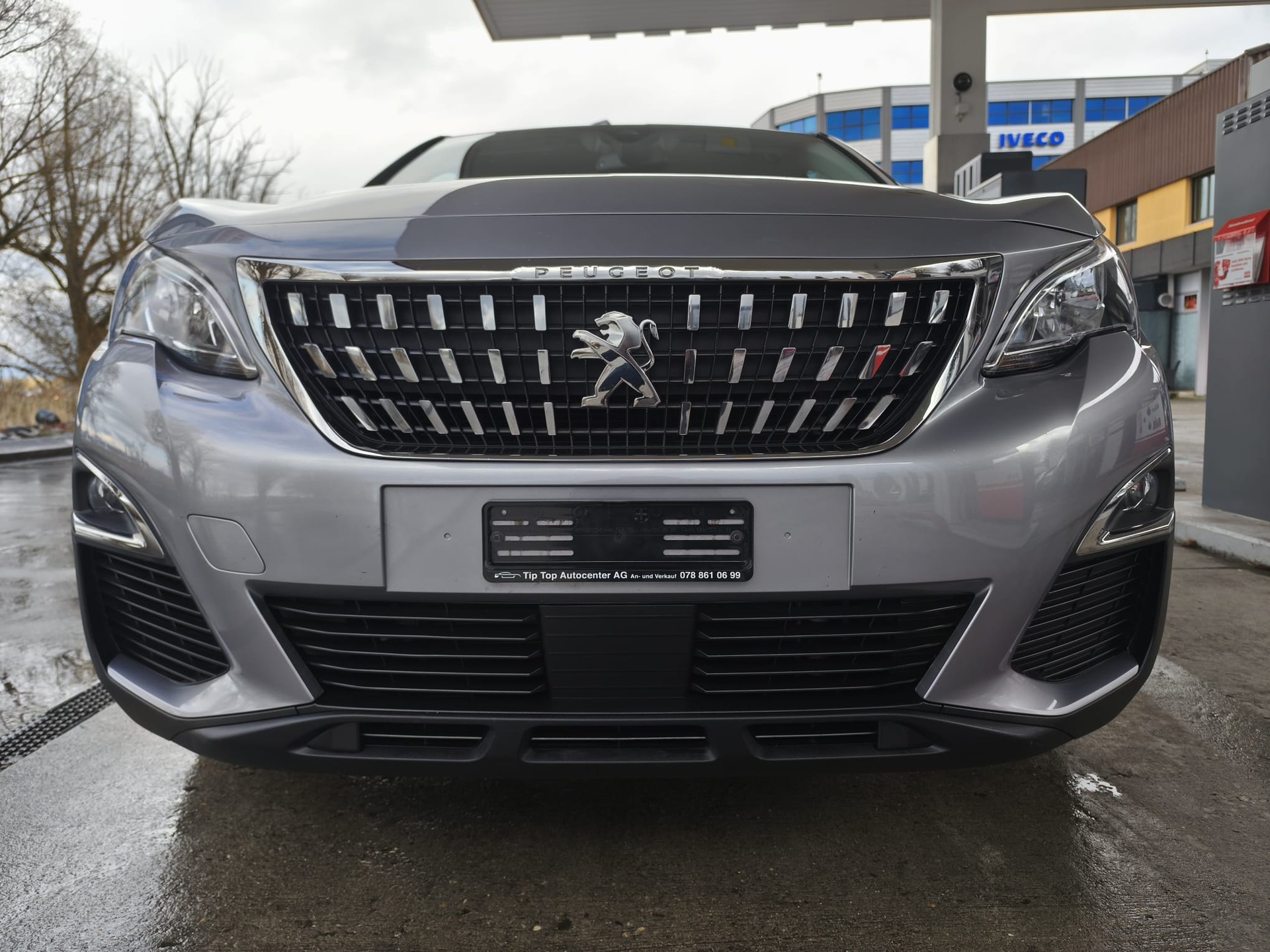 PEUGEOT 3008 1.2 PureTech Allure EAT-image-7