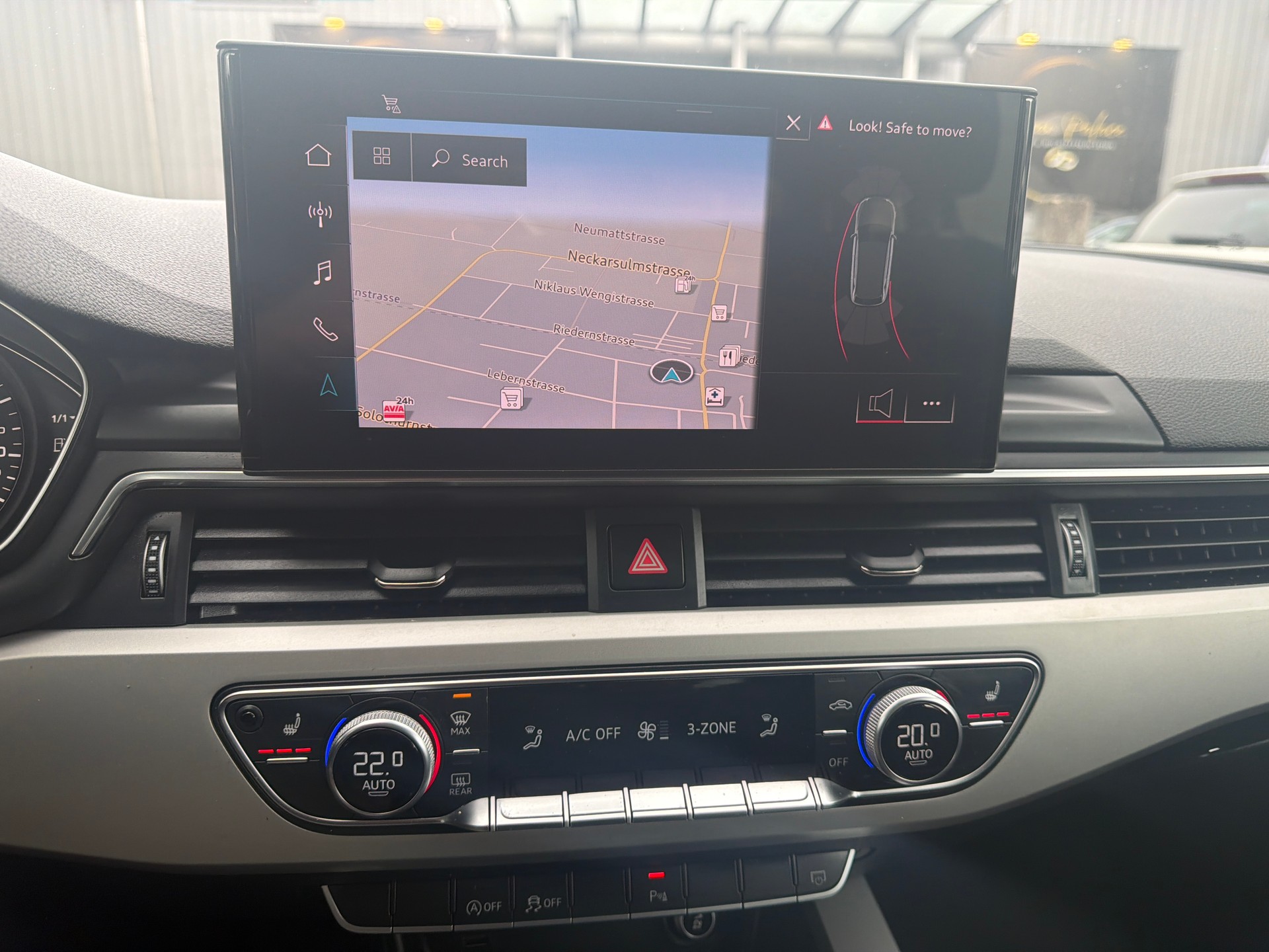 AUDI A4 Avant 35 TDI S-tronic ** Gr. Navi ** LED ** Klima-auto ** Tempomat ** PDC V&H ** Frisch Ab MFK-image-9