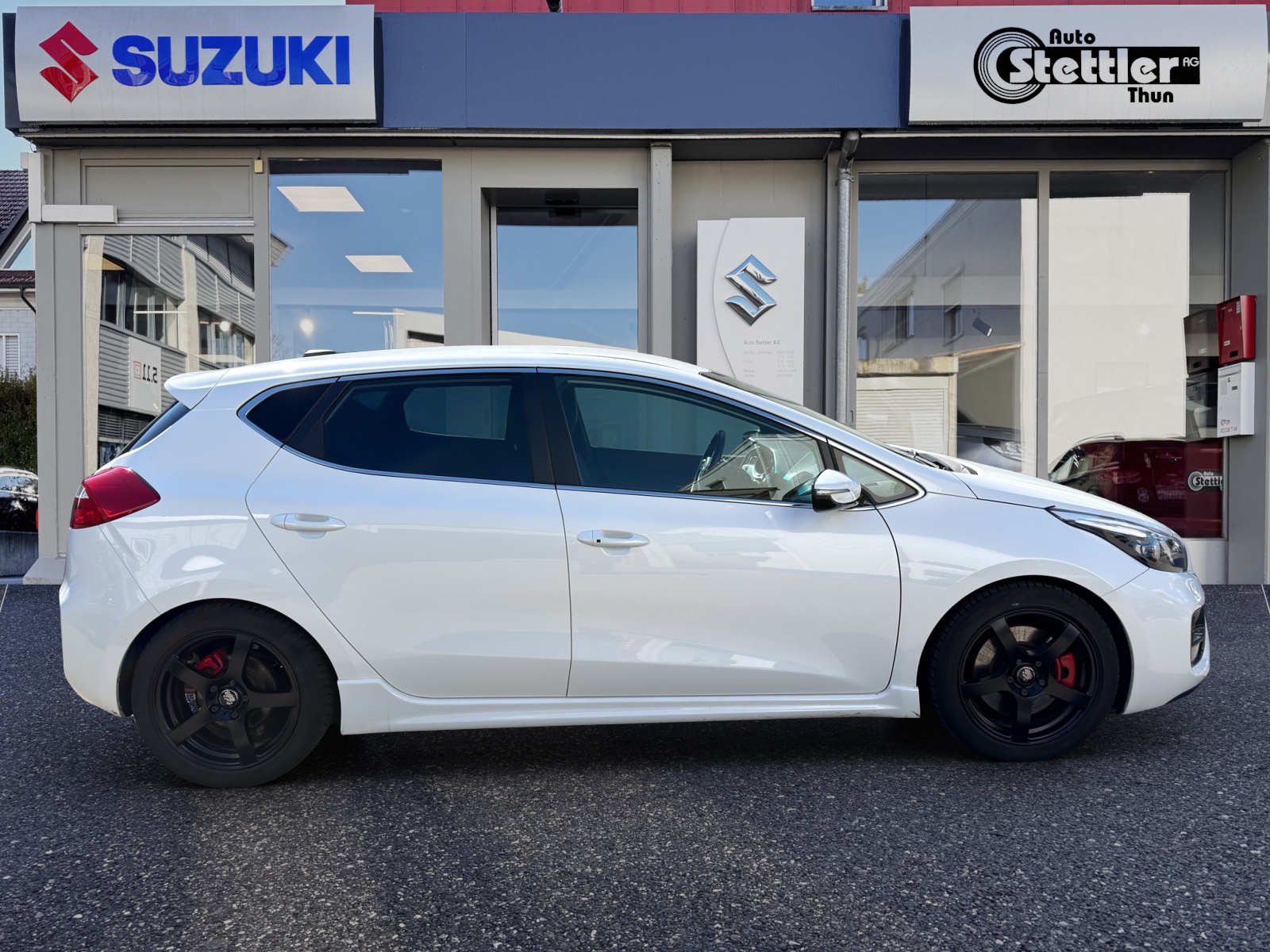 KIA Cee'd 1.6 GDi GT-image-6
