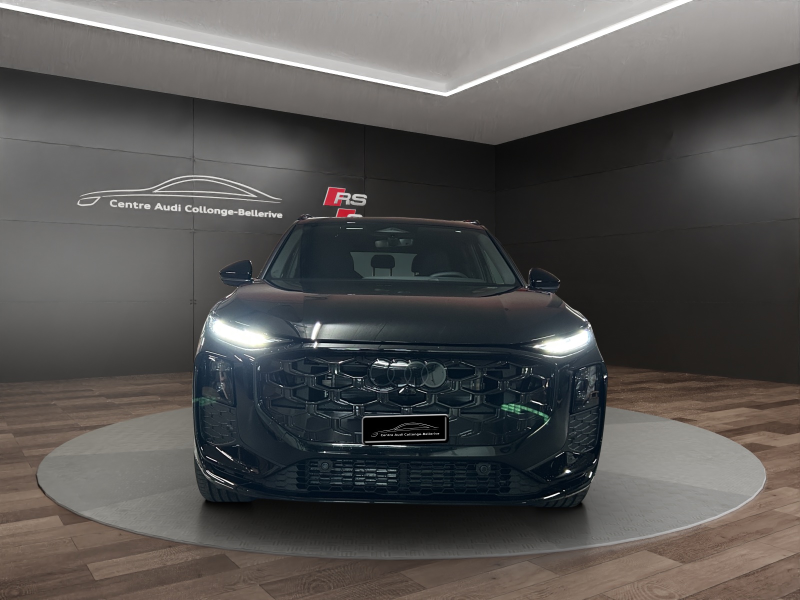 AUDI Q3 SUV TFSI quattro 195 kW S tronic-showroom-element-1