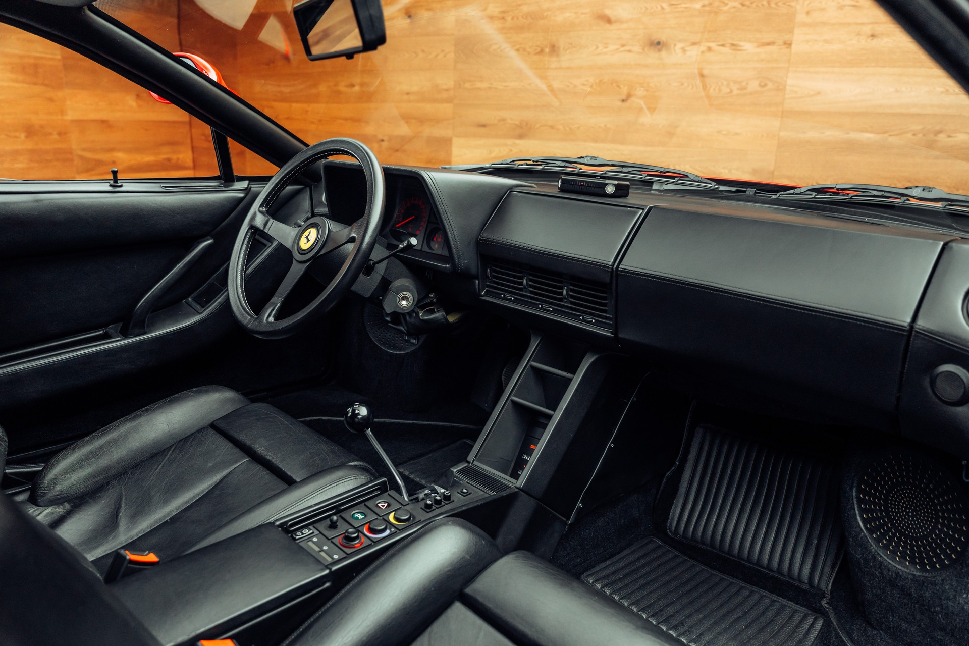 FERRARI Testarossa Monospecchio-image-5