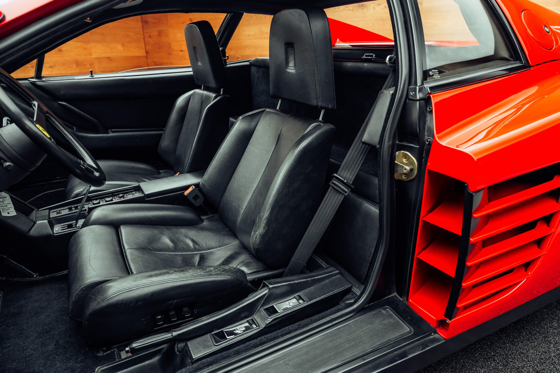 FERRARI Testarossa Monospecchio-image-6