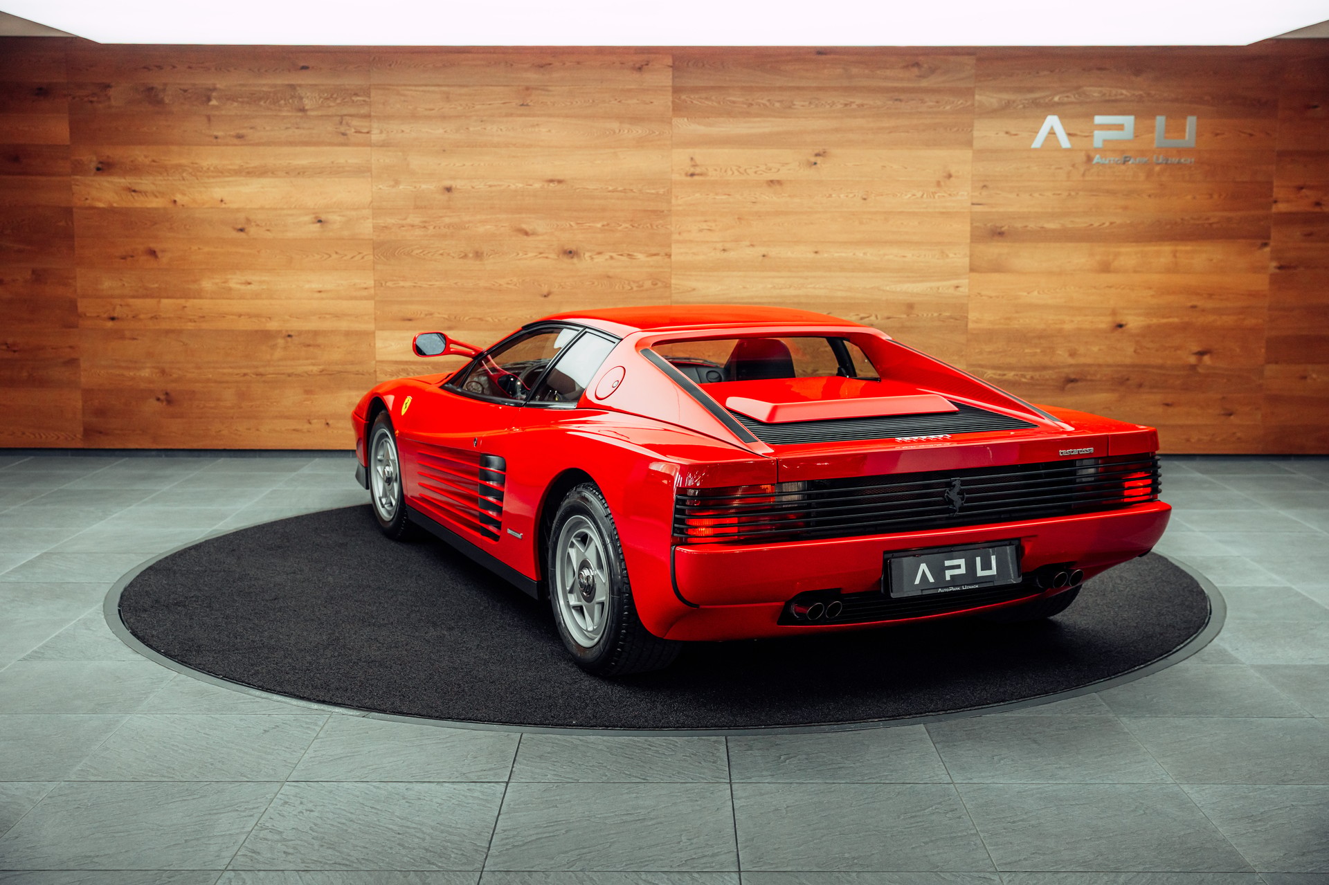 FERRARI Testarossa Monospecchio-showroom-element-2