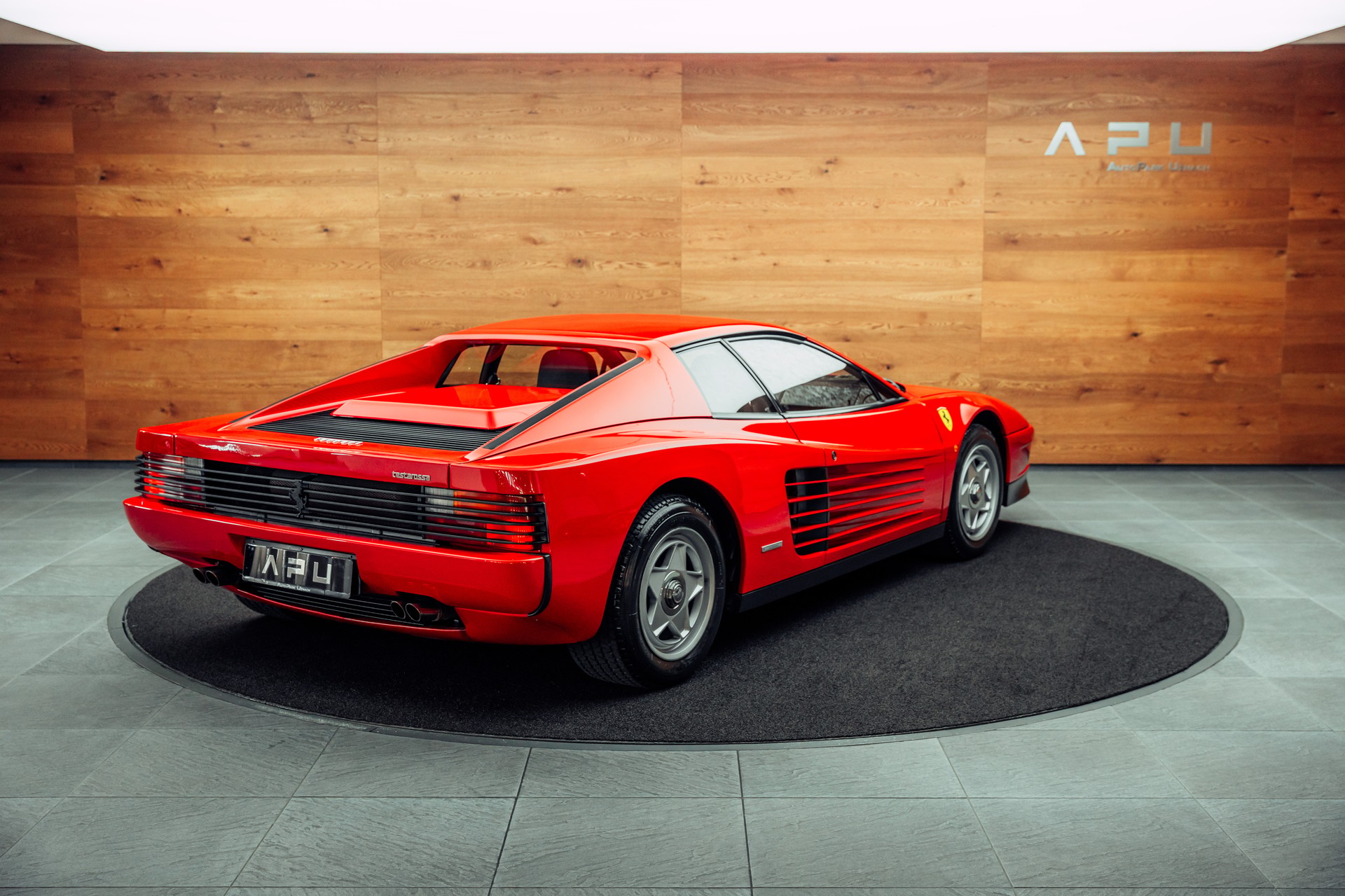 FERRARI Testarossa Monospecchio-showroom-element-1