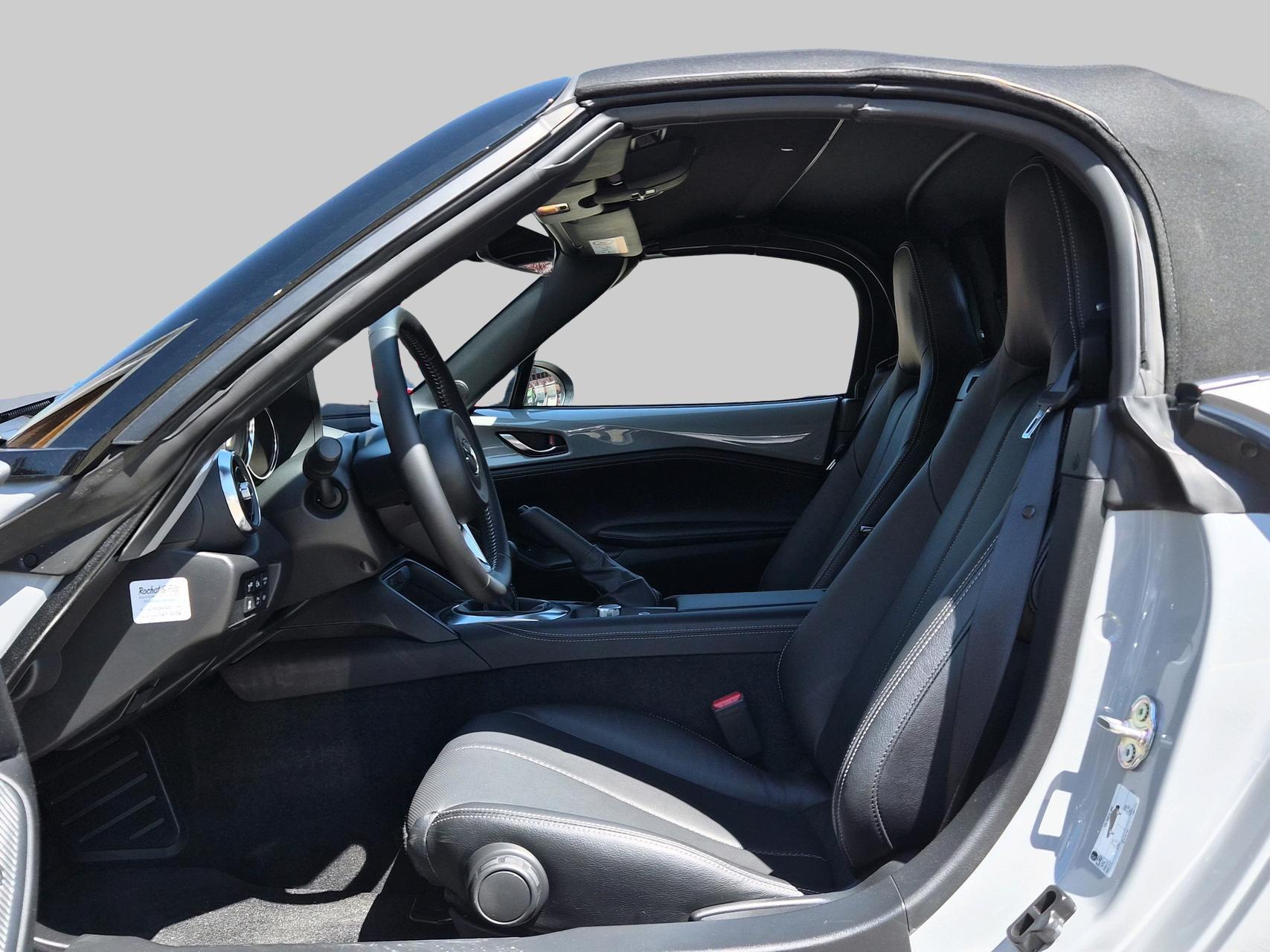 MAZDA MX-5 Skyactiv-G 132 Exclusive-line-image-7
