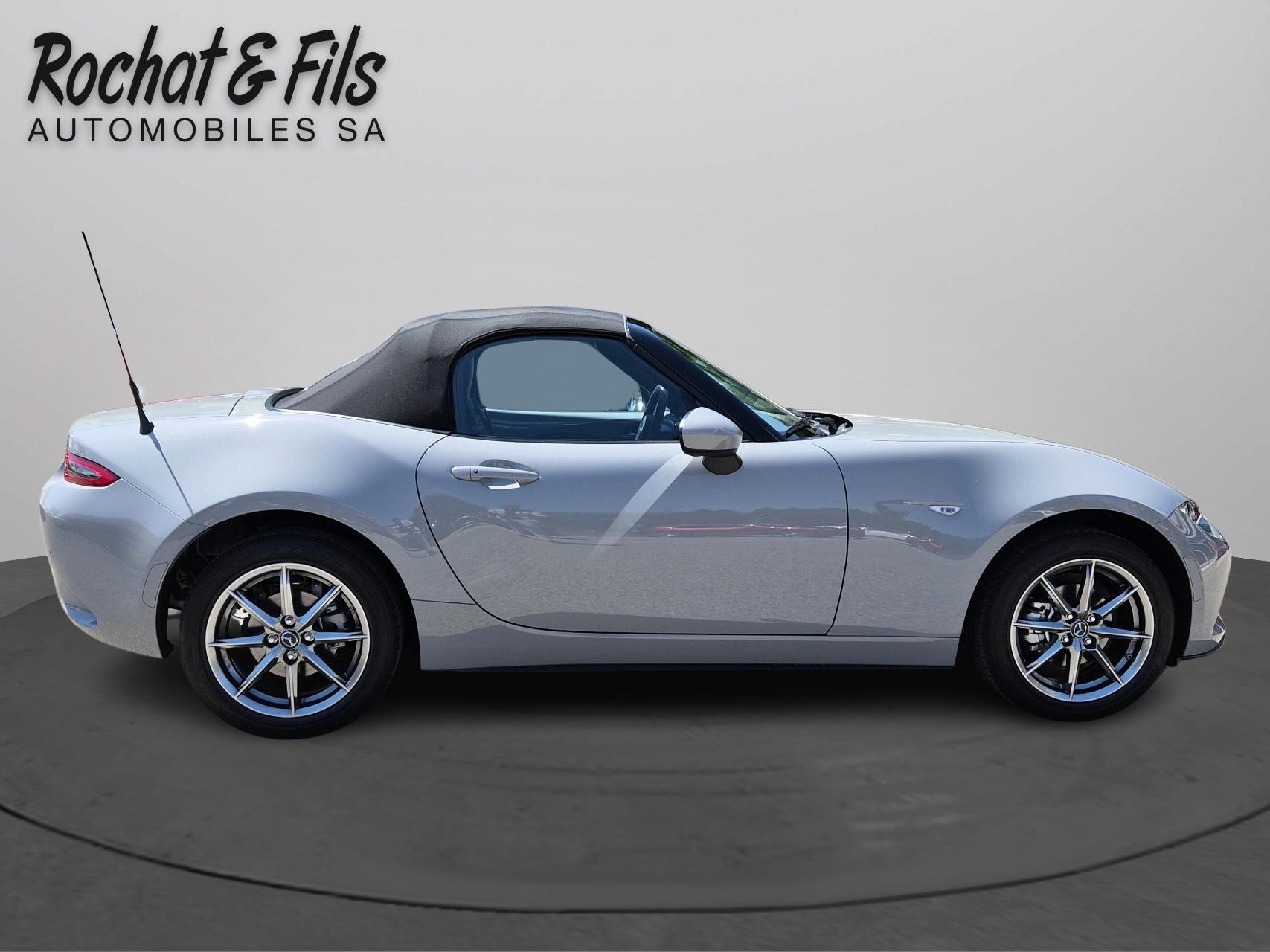 MAZDA MX-5 Skyactiv-G 132 Exclusive-line-image-5