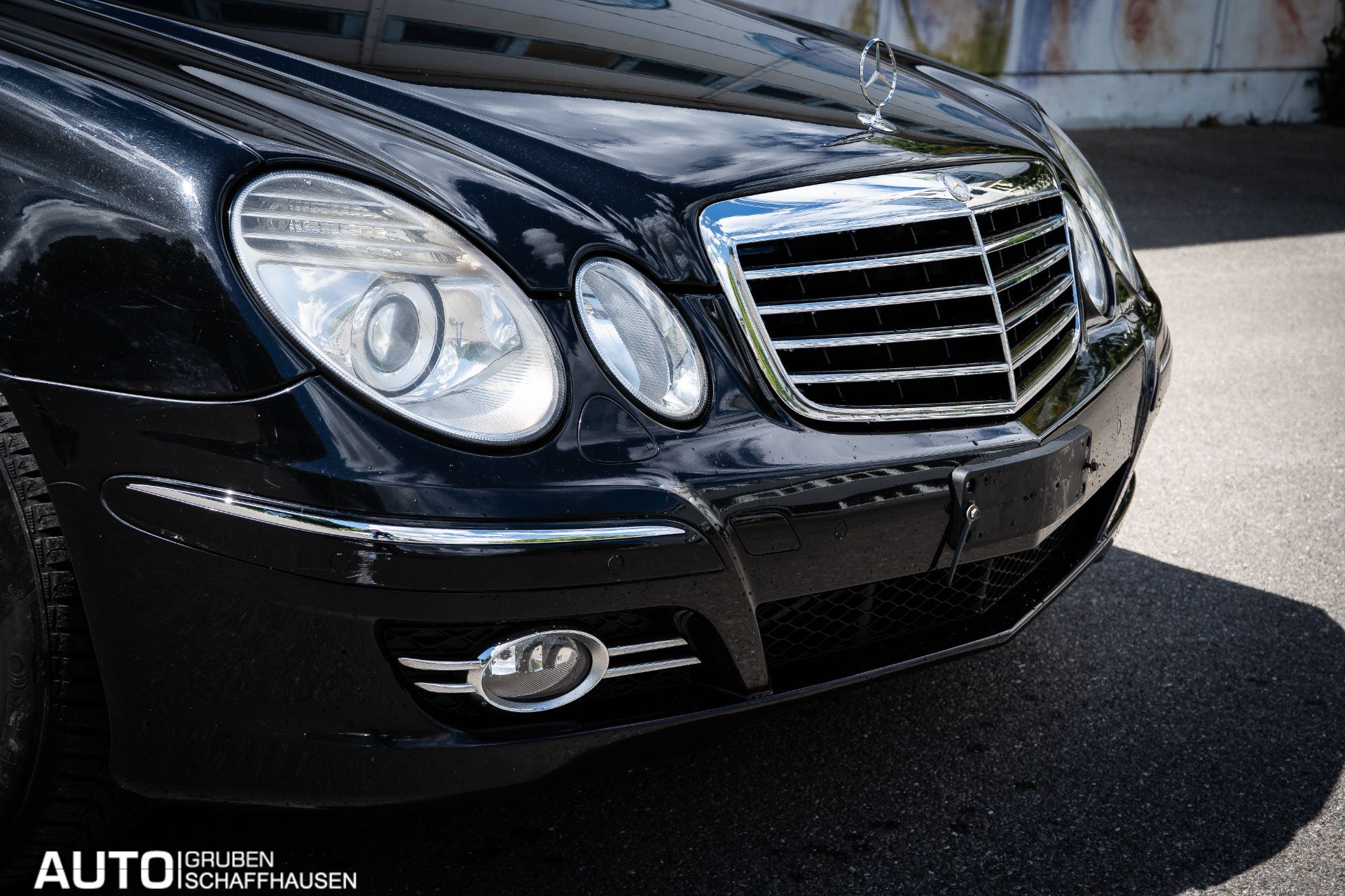 MERCEDES-BENZ E 350 Avantgarde 4Matic Automatic-showroom-element-2