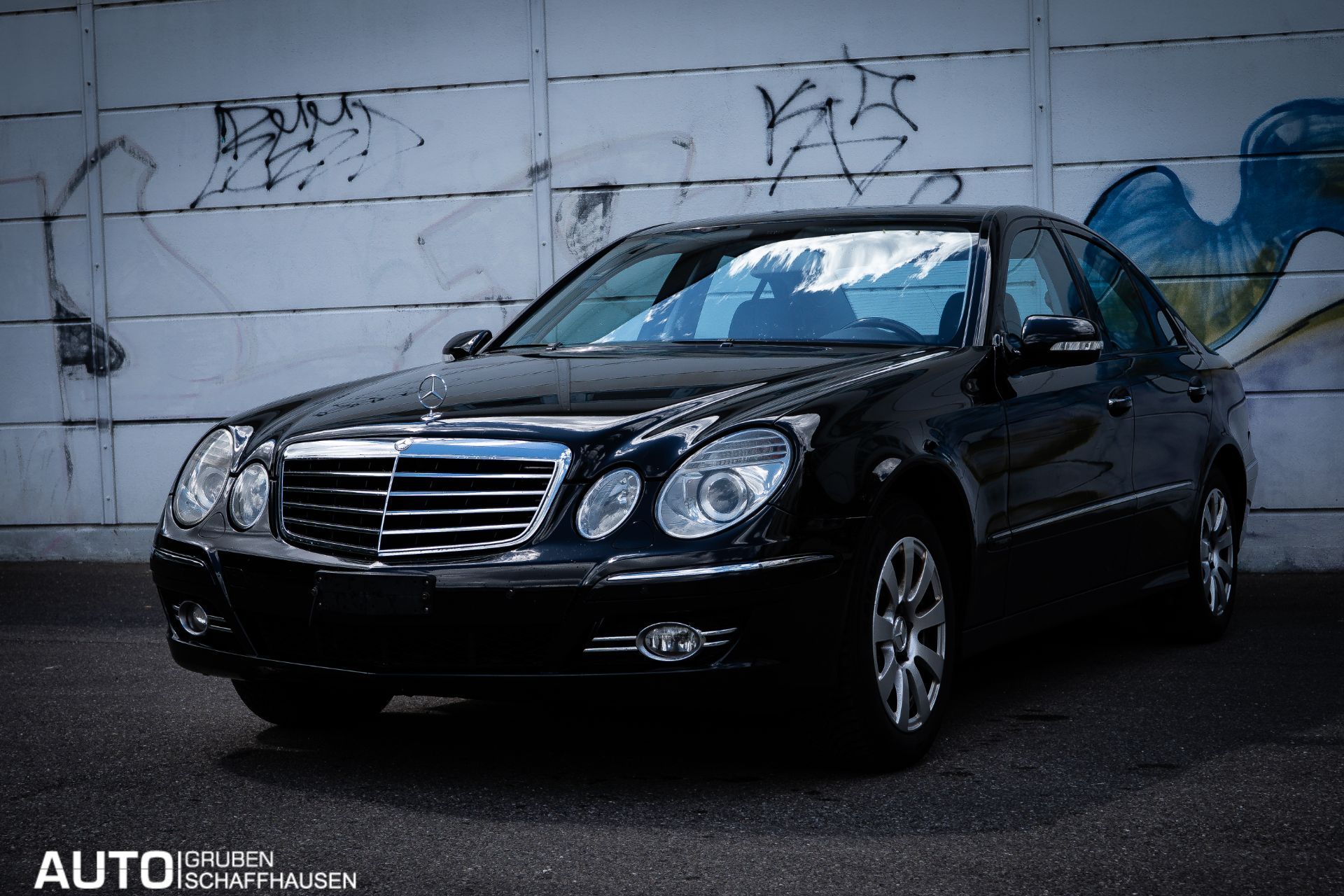 MERCEDES-BENZ E 350 Avantgarde 4Matic Automatic-image-6