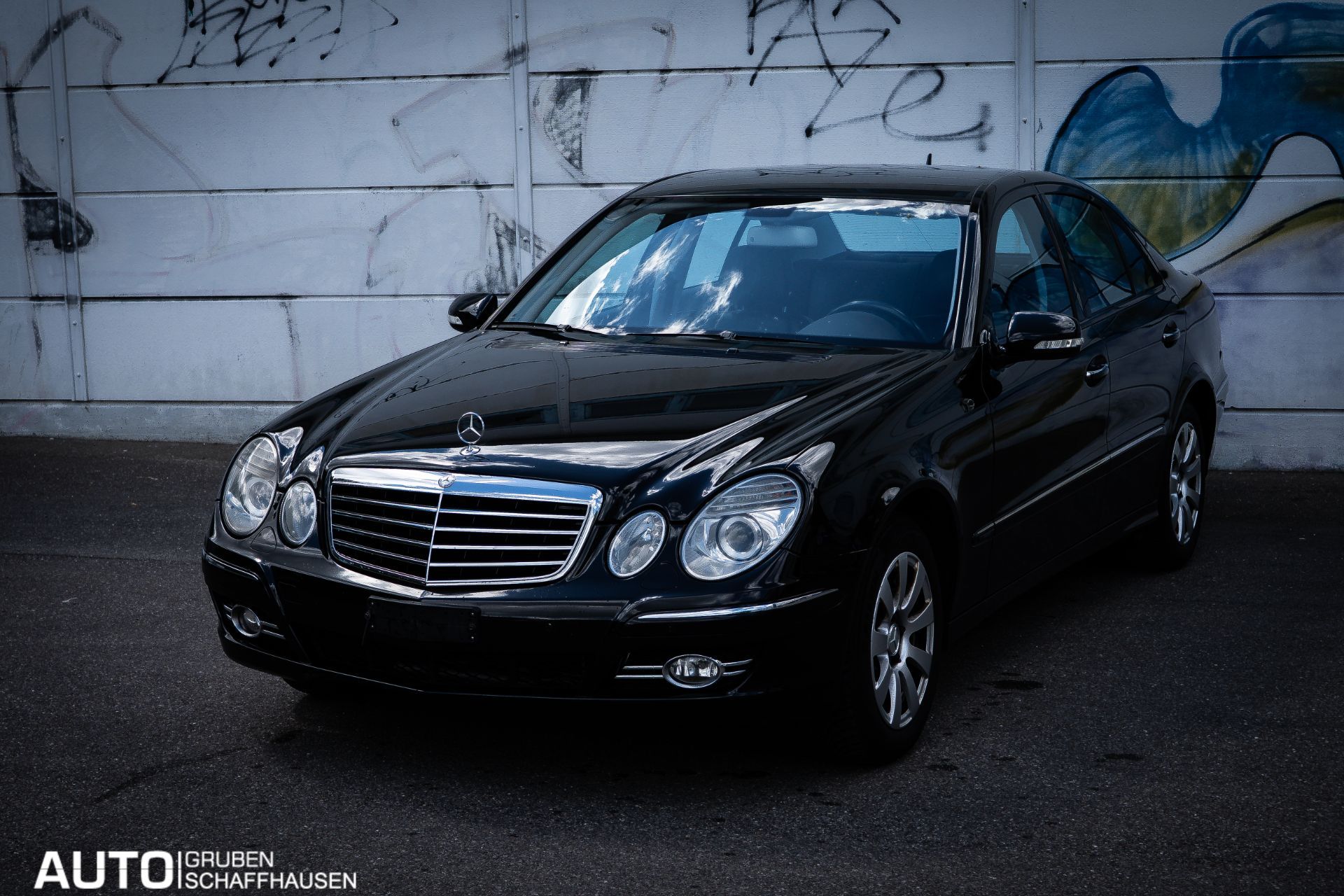 MERCEDES-BENZ E 350 Avantgarde 4Matic Automatic-image-5