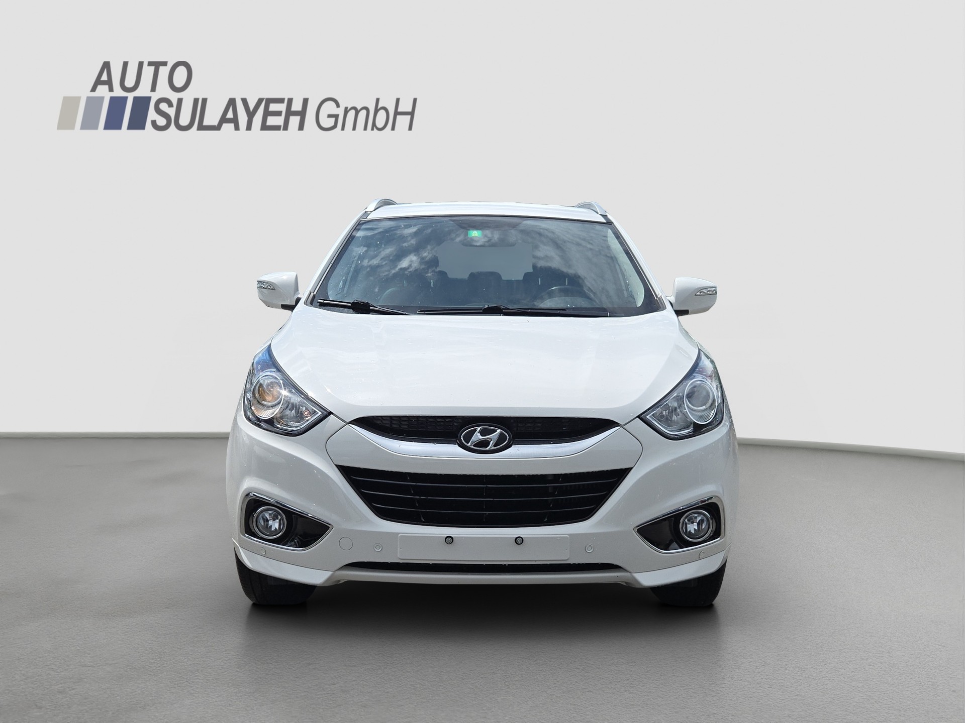 HYUNDAI iX 35 2.0 CRDi Premium 4WD Automatic-showroom-element-1