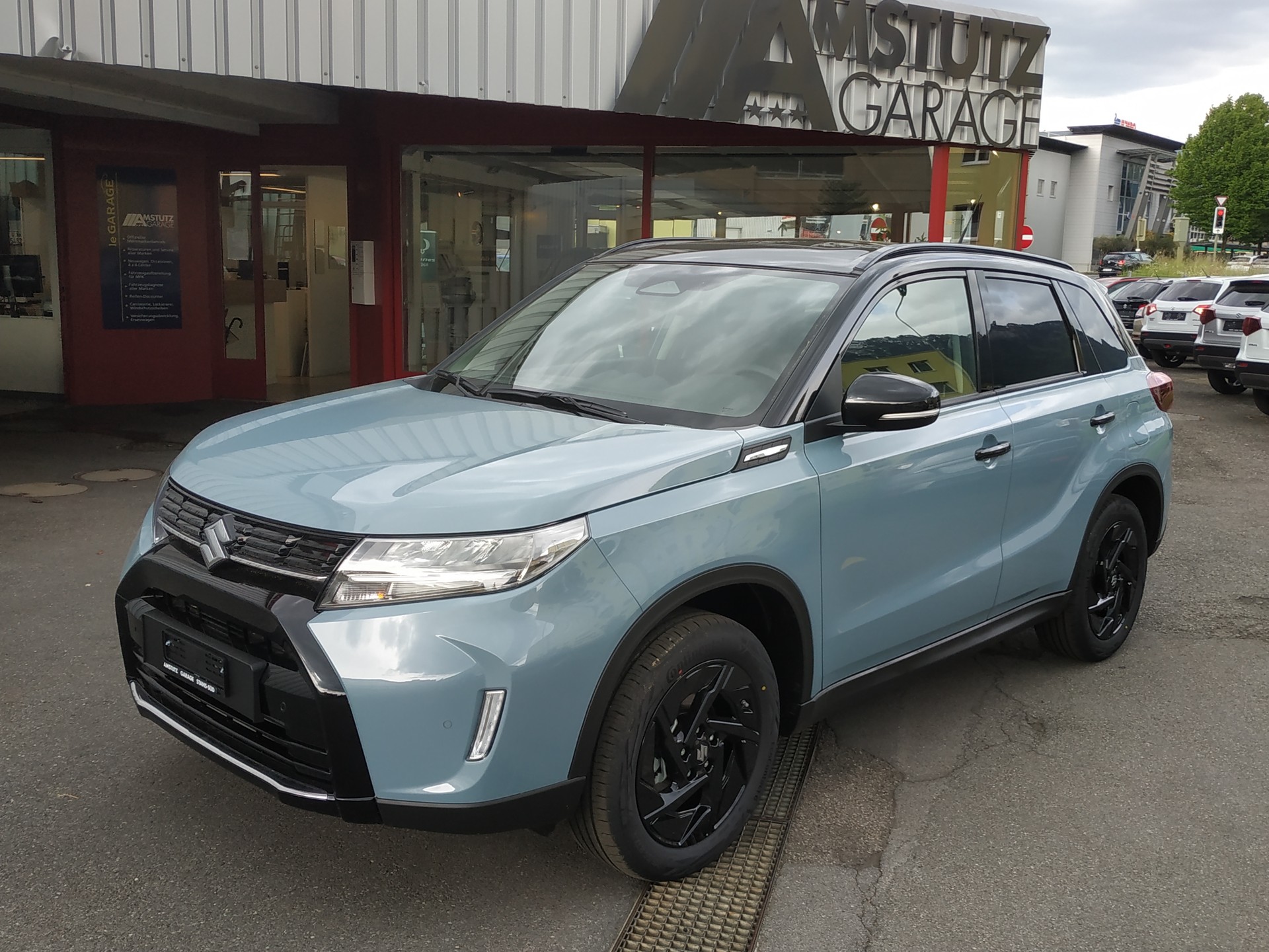 SUZUKI Vitara 1.4 Boosterjet Black Edition Top 4x4 Hybrid Automatic-image-0