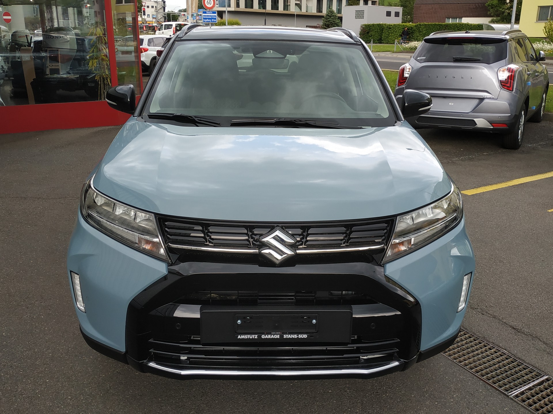 SUZUKI Vitara 1.4 Boosterjet Black Edition Top 4x4 Hybrid Automatic-image-3
