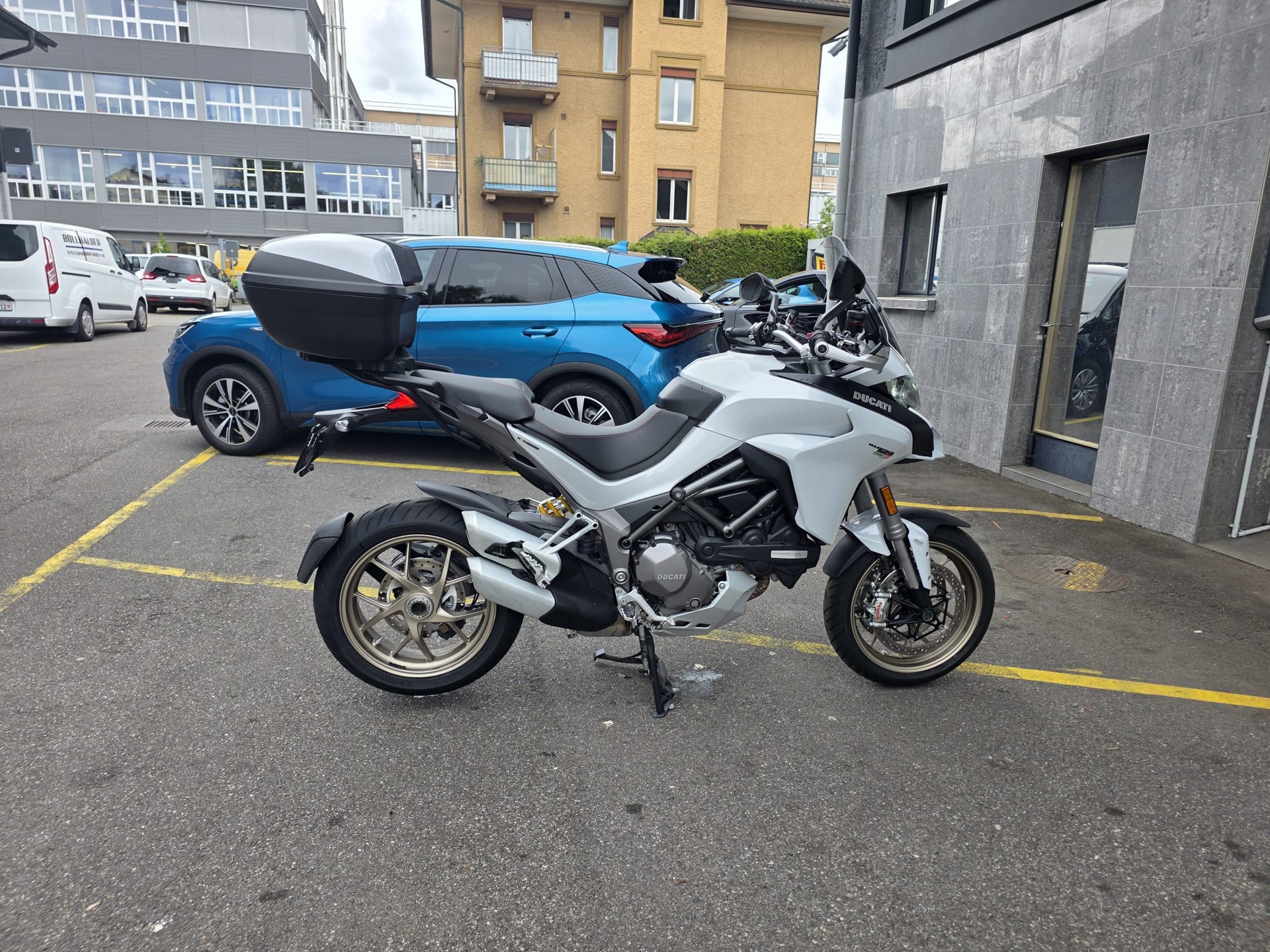 DUCATI Multistrada 1260 S-image-8