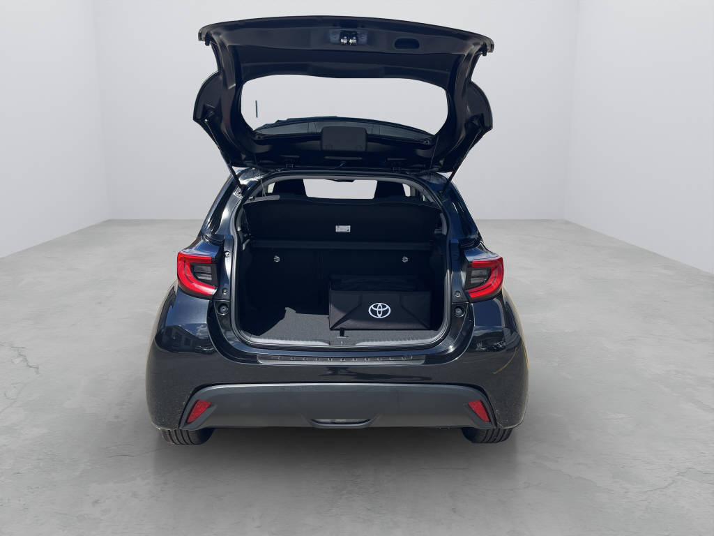 TOYOTA Yaris 1.5 VVT-i HSD Trend-image-14