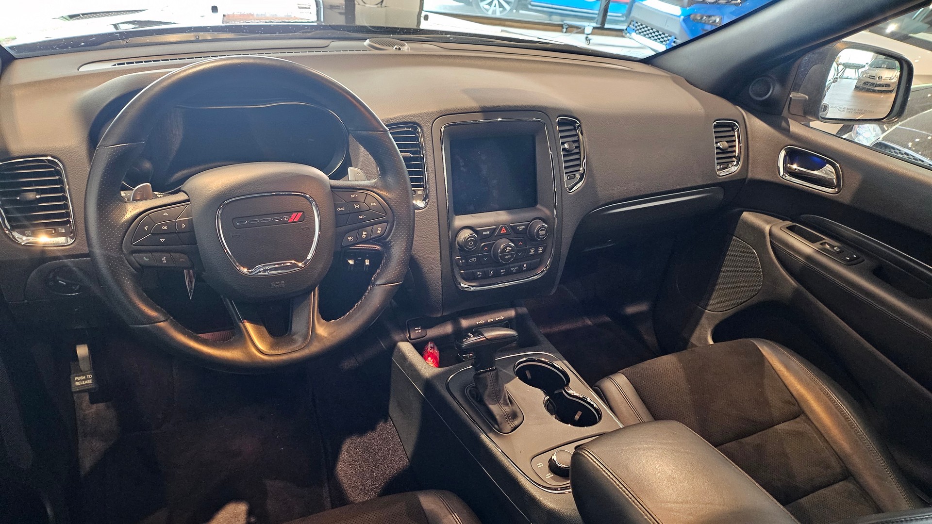 DODGE R/T Hemi 5.7 AWD-image-23