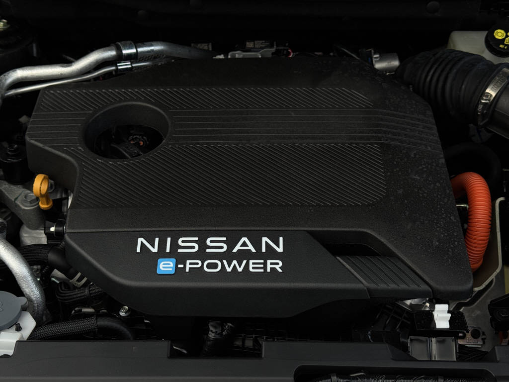 NISSAN Qashqai 1.5 VC-T N-Connecta 205 ch, MY25.5-image-16